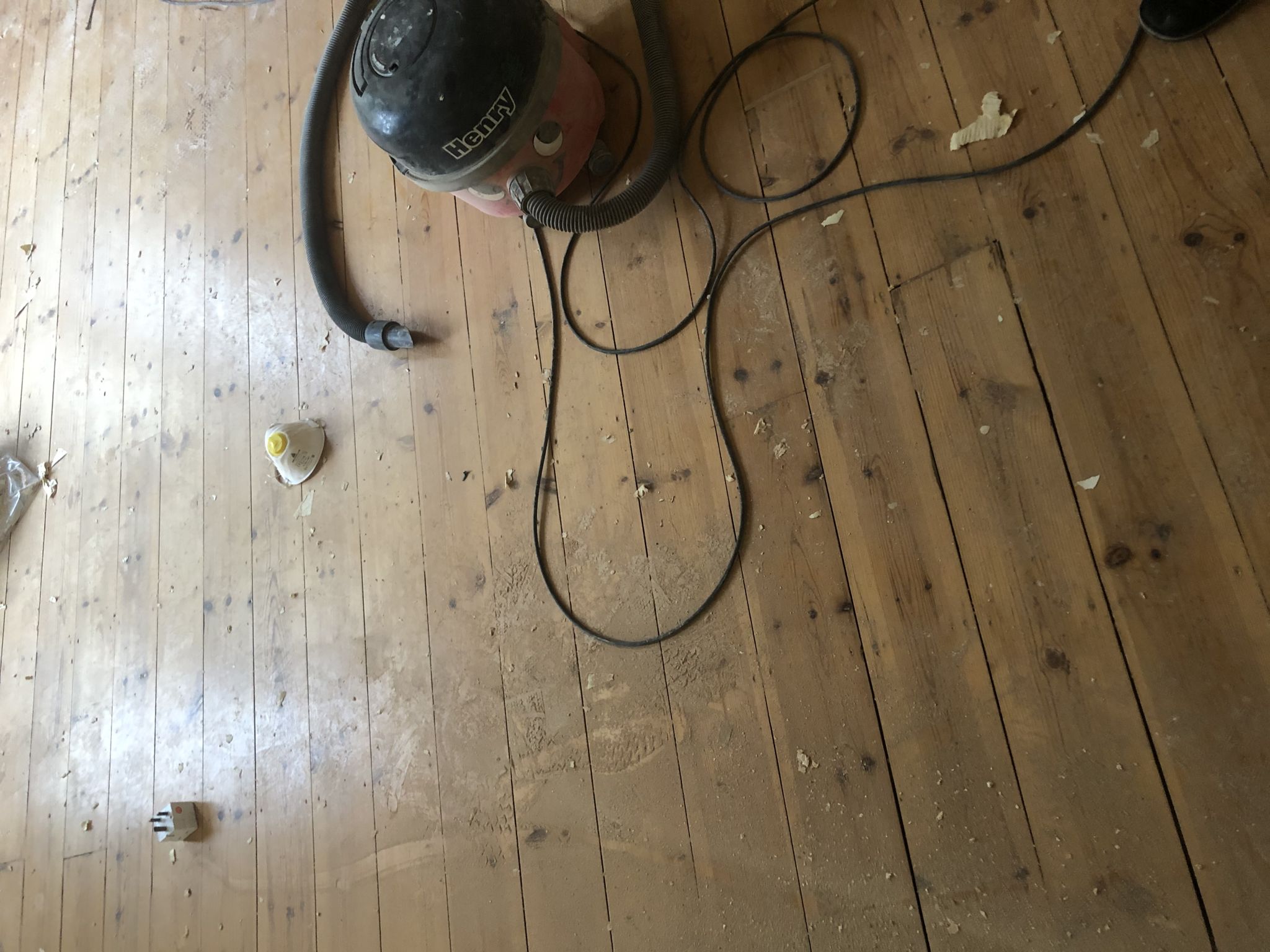 Floor condition before work at AL9