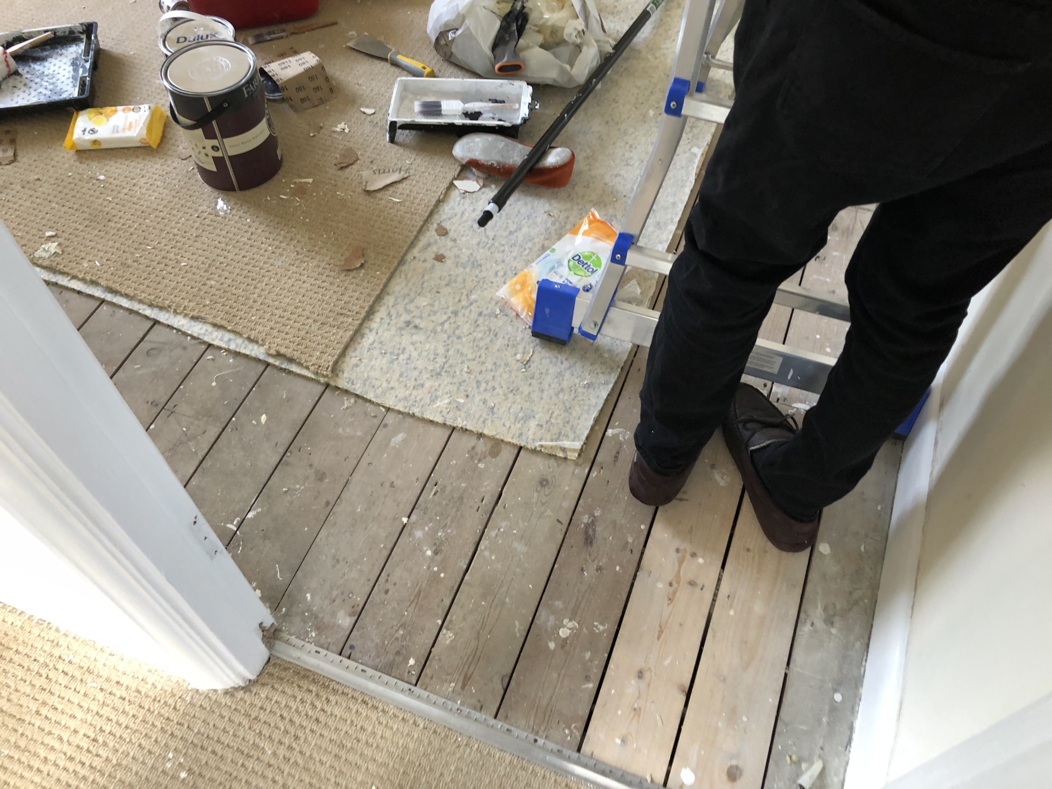 Floor condition before work at BR2