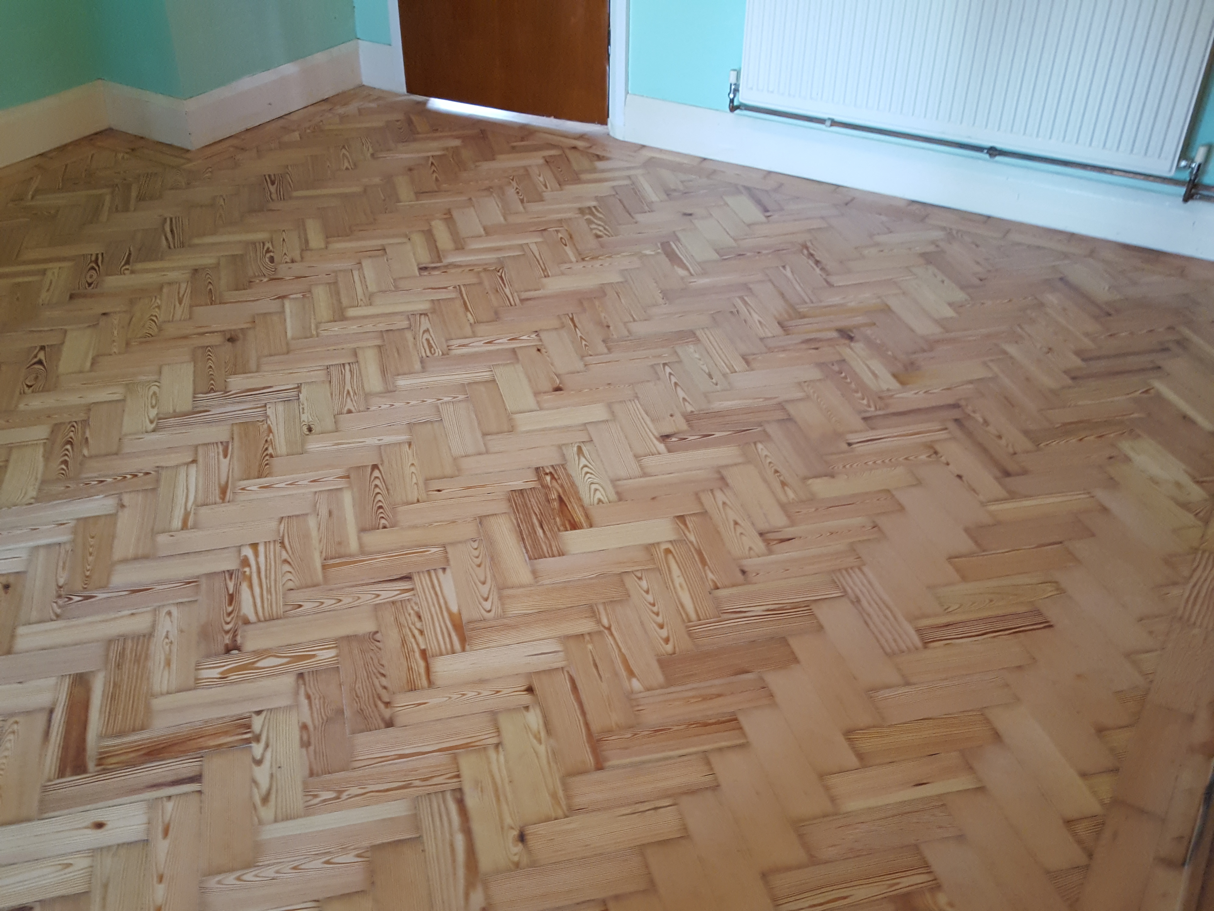 Parquet floor after sanding work in CR2