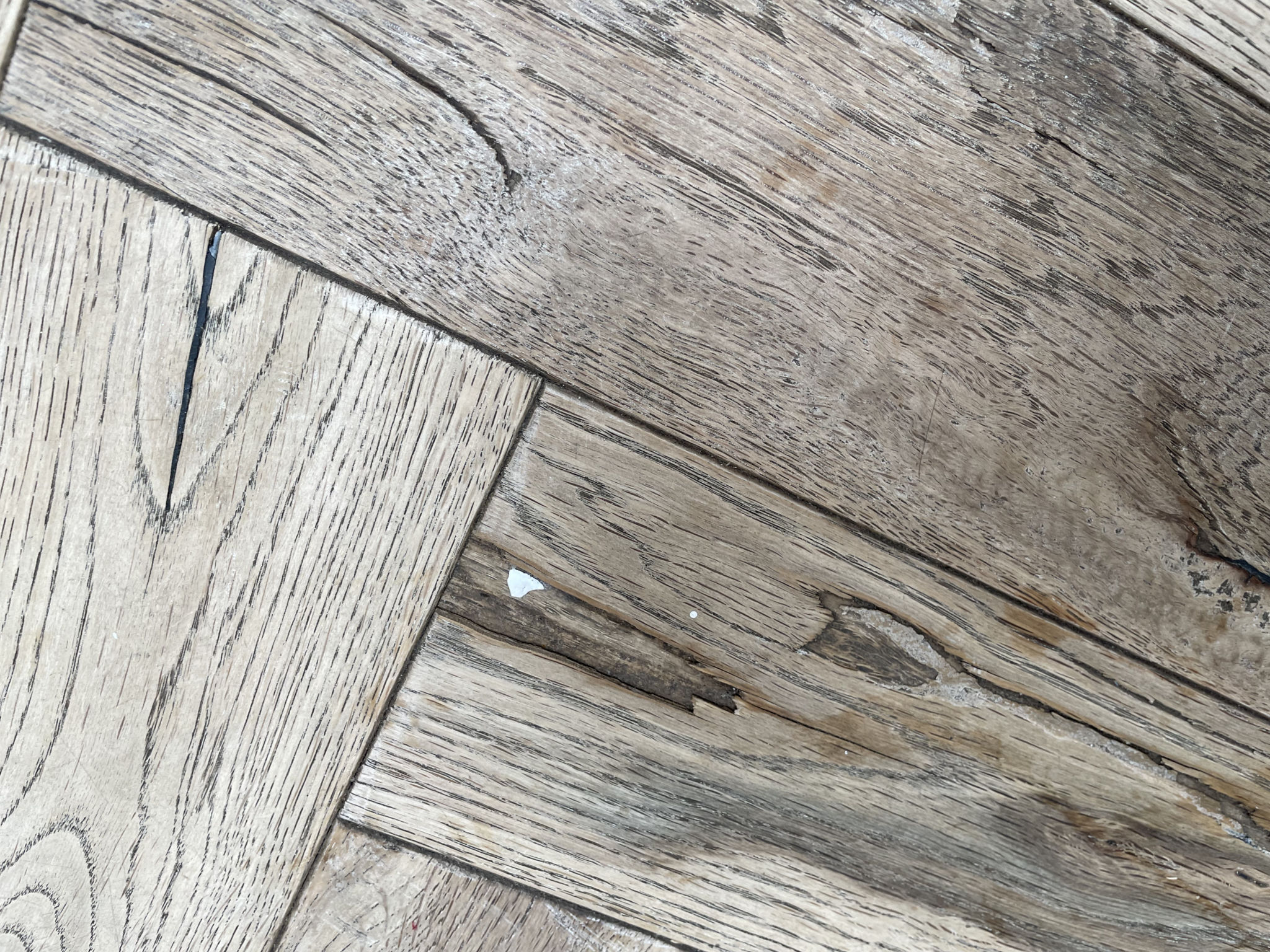 Floor condition before work at DA7