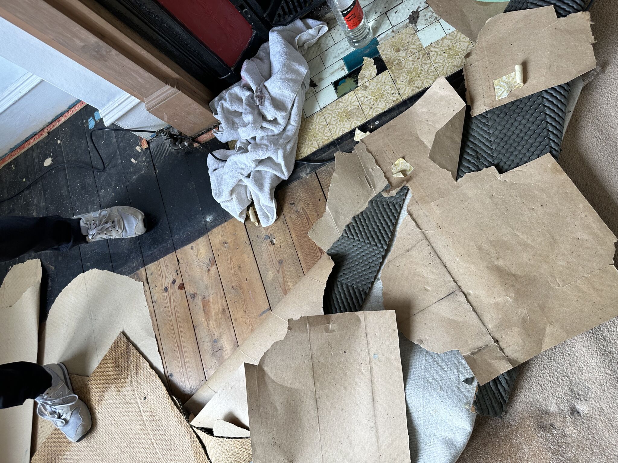 Floor condition before work at E10