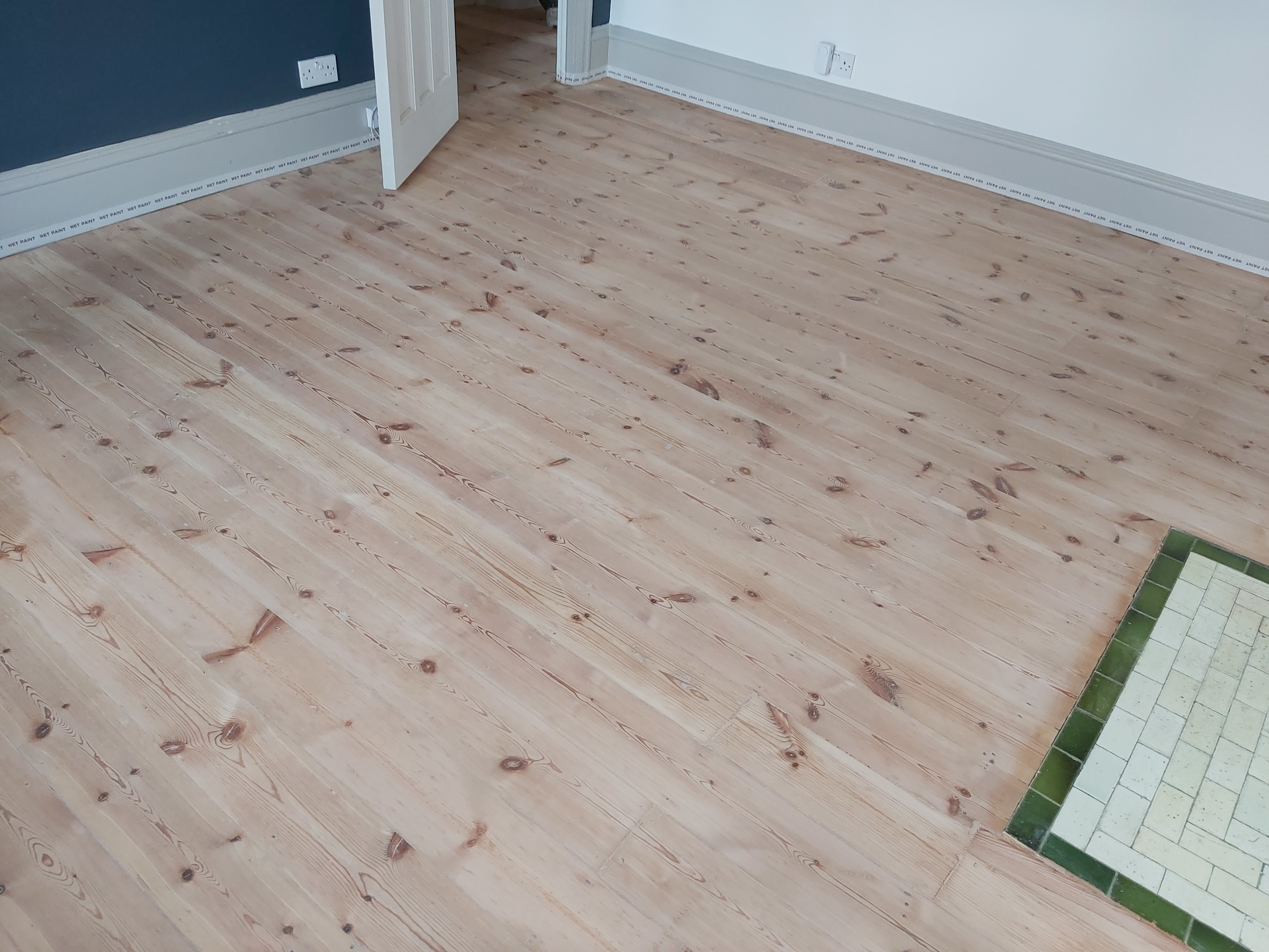 Floorboards floor after sanding work in E10