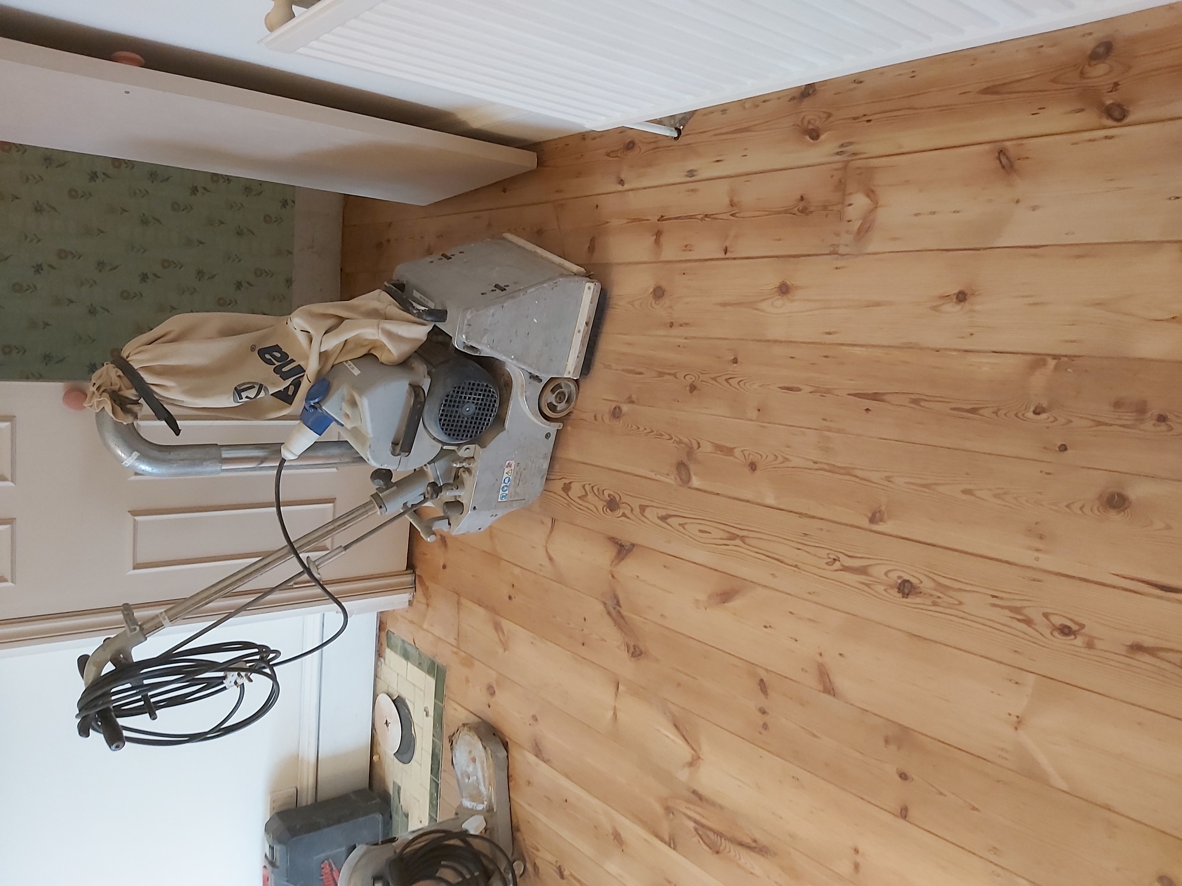 Floorboards floor after sanding work in E10