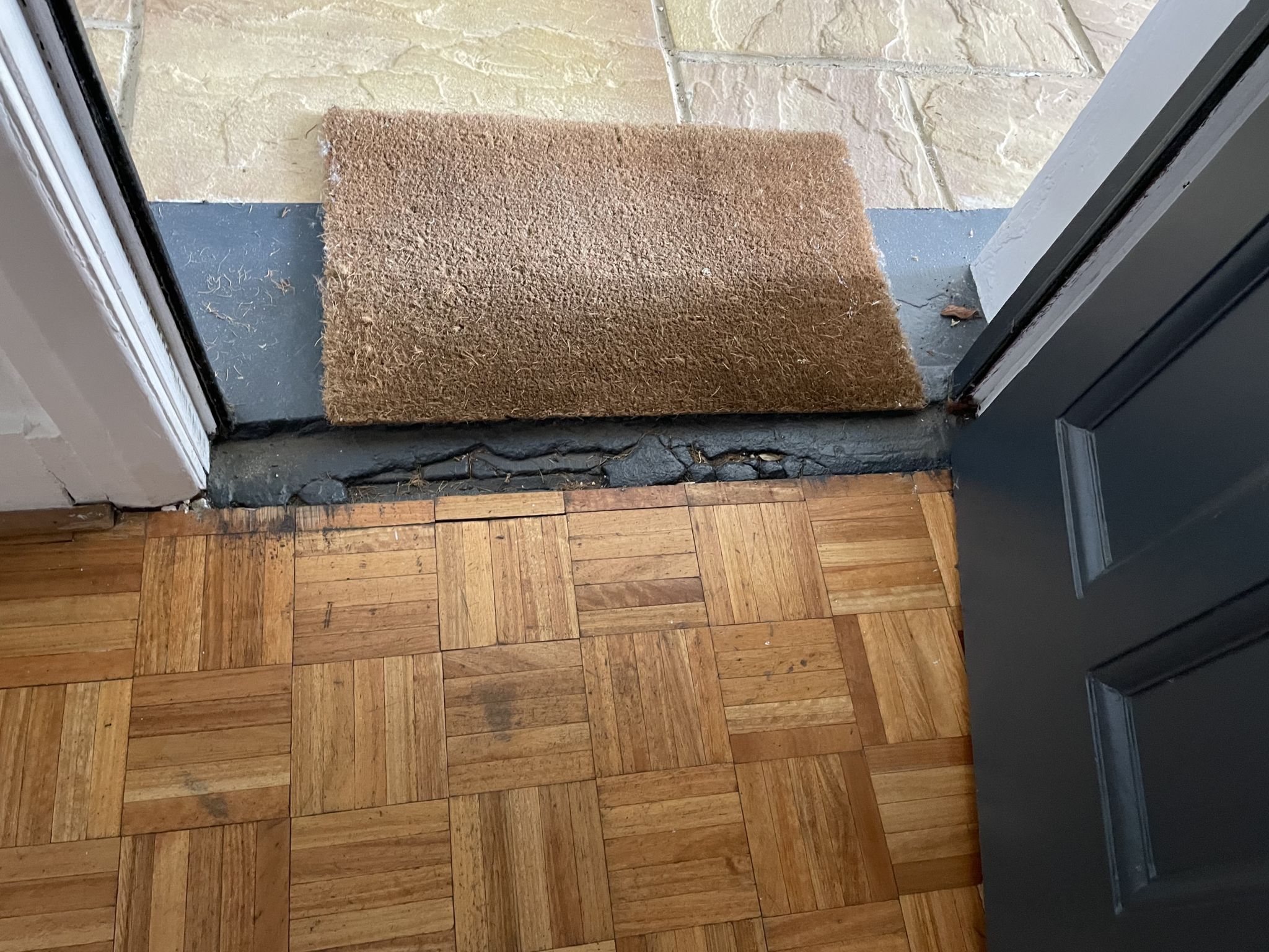 Floor condition before work at E17