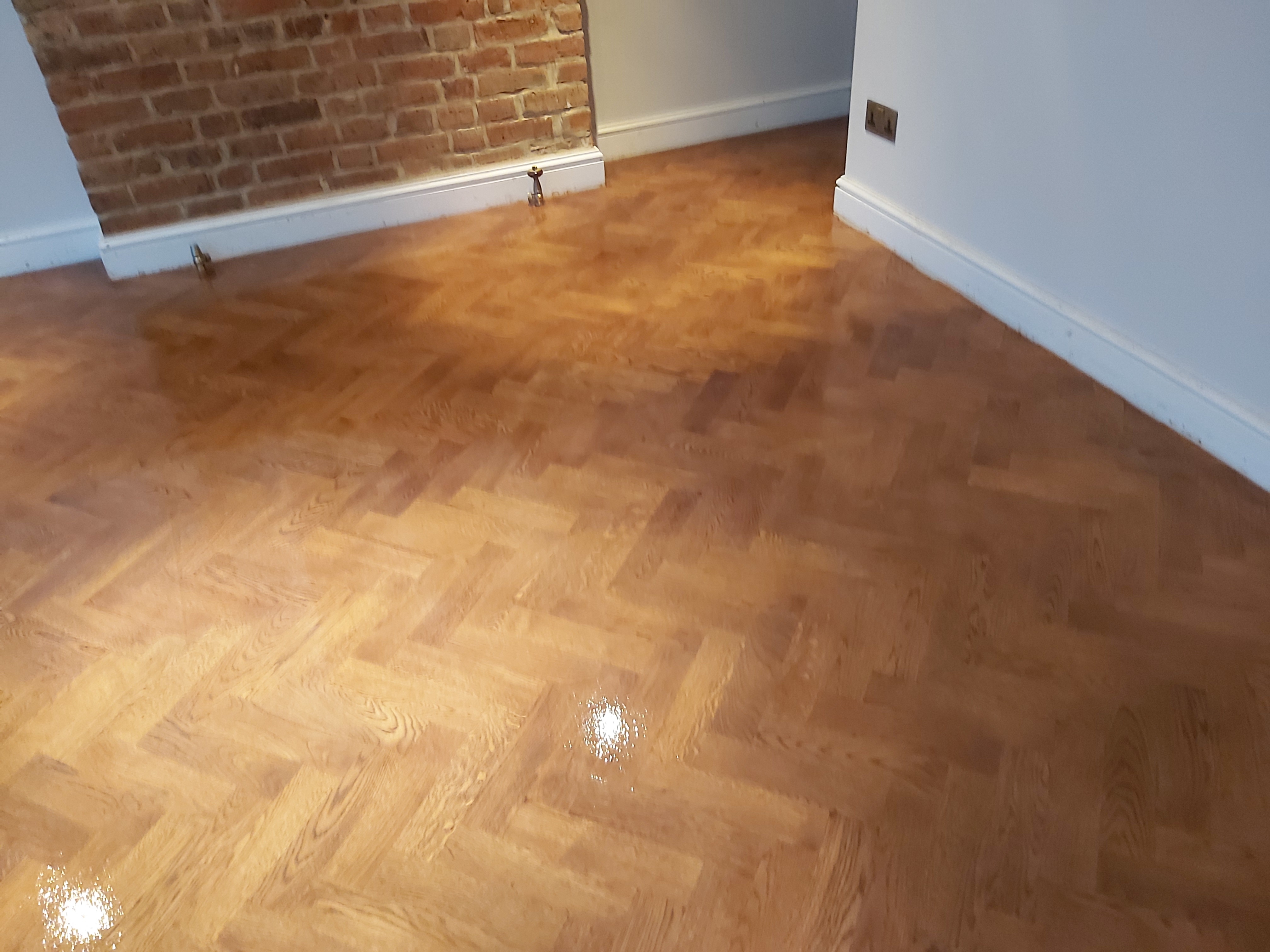 Parquet floor after sanding work in E5