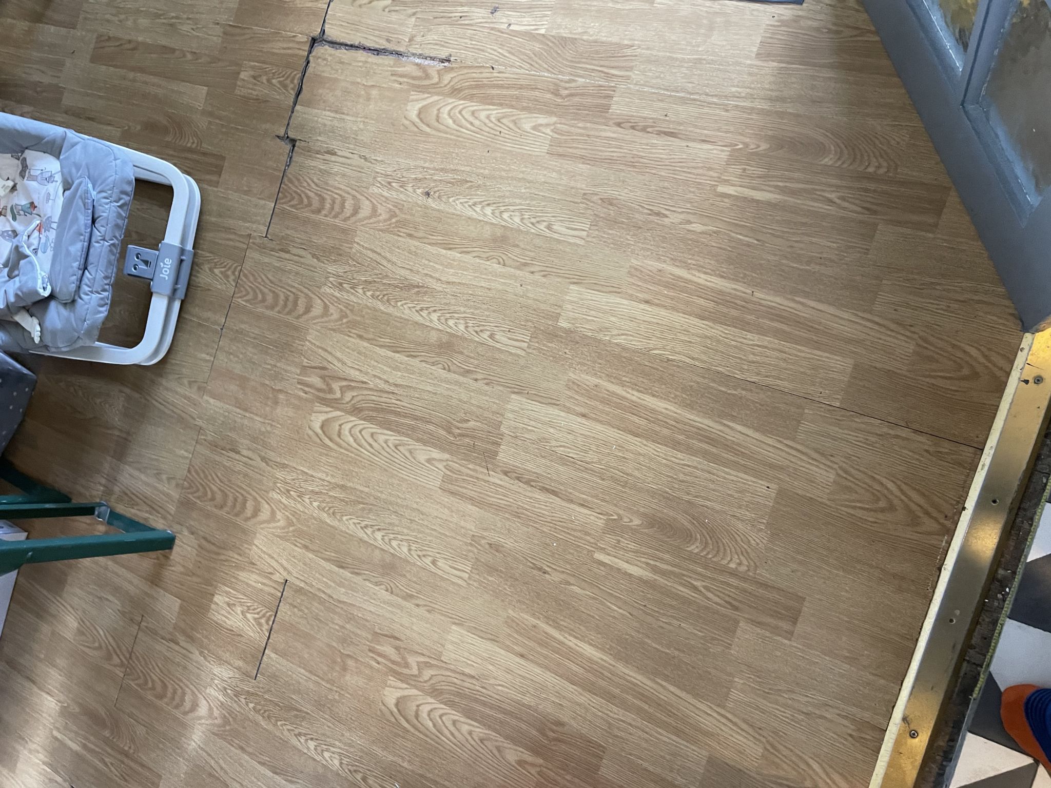 Floor condition before work at E7