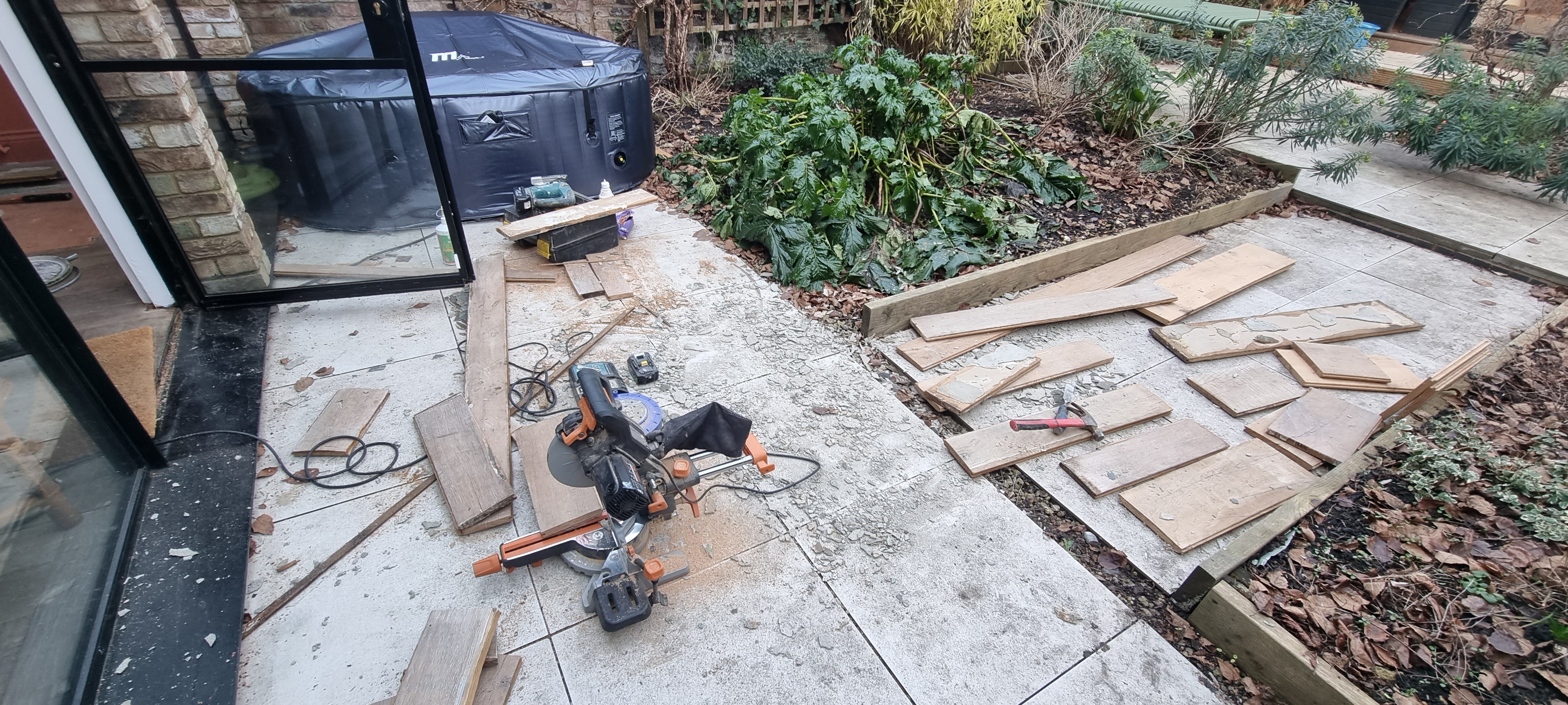 Hardwood floor after fitting work in E8