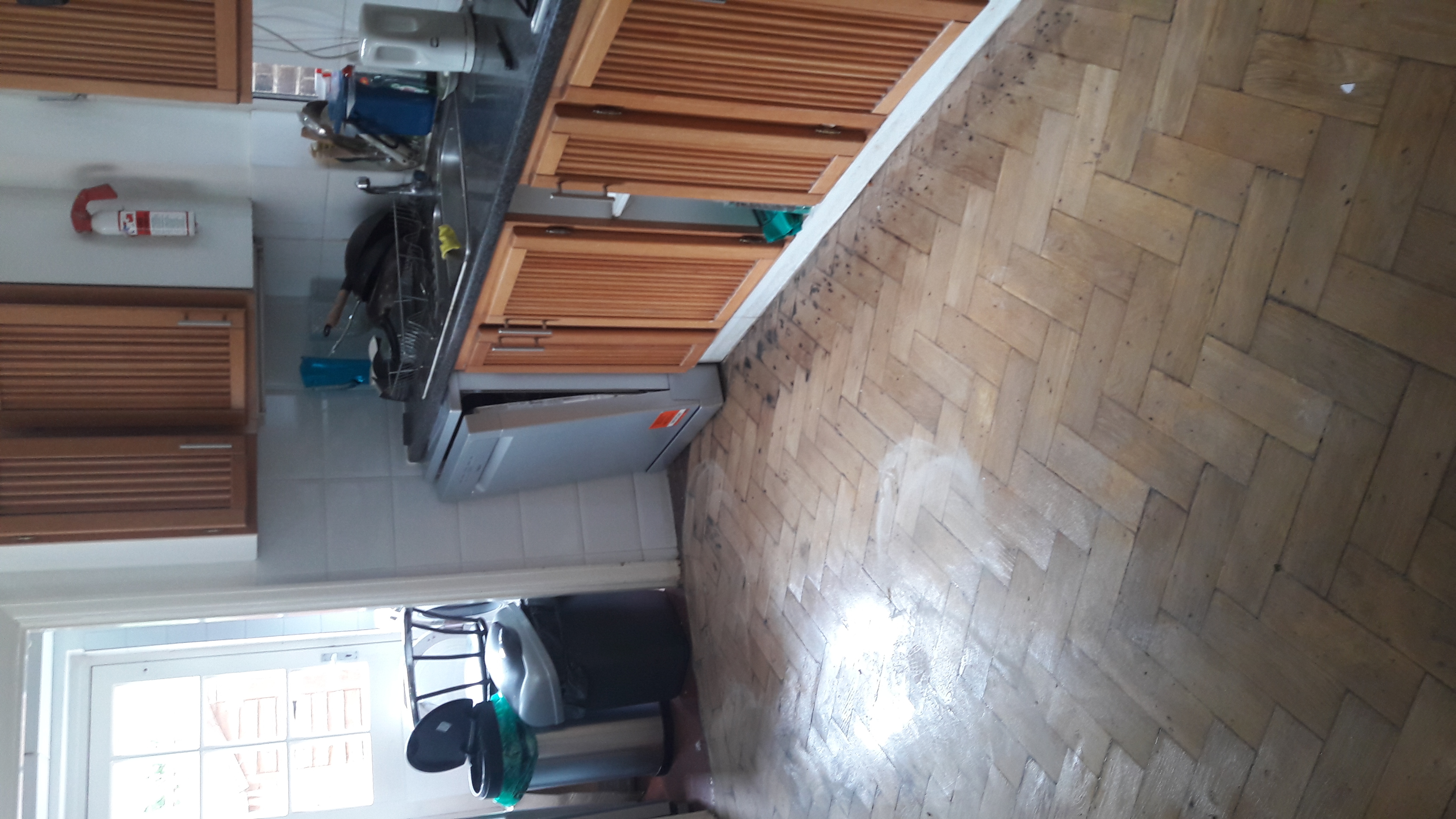 Parquet floor after sanding work in E9