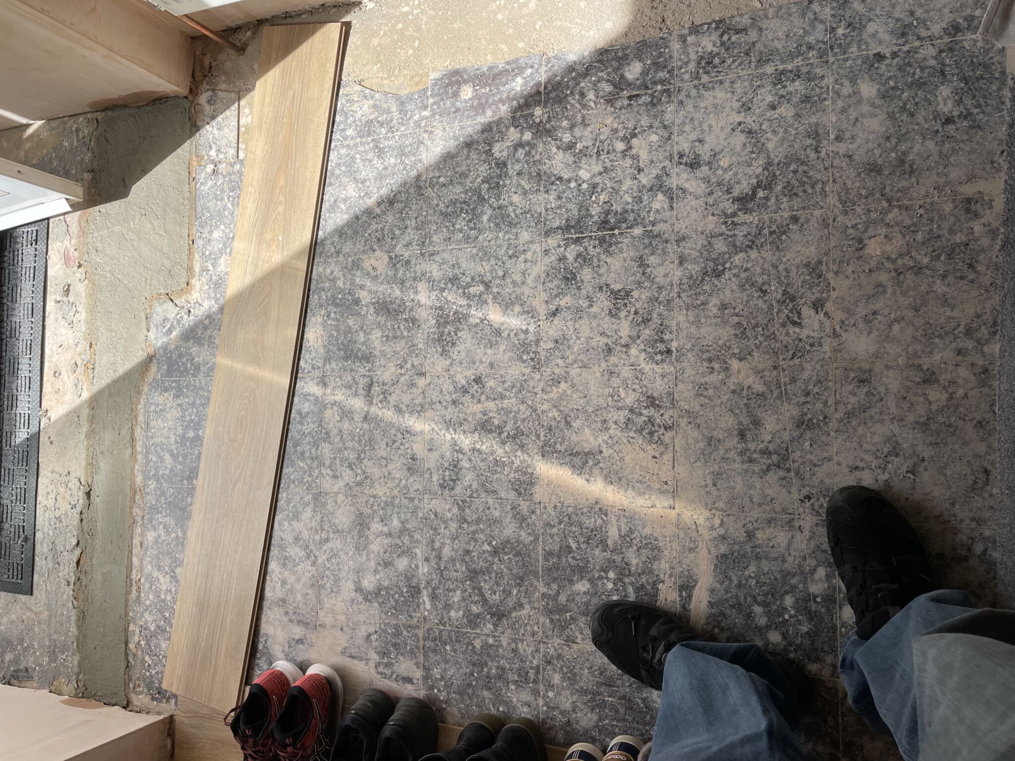 Floor condition before work at HA7