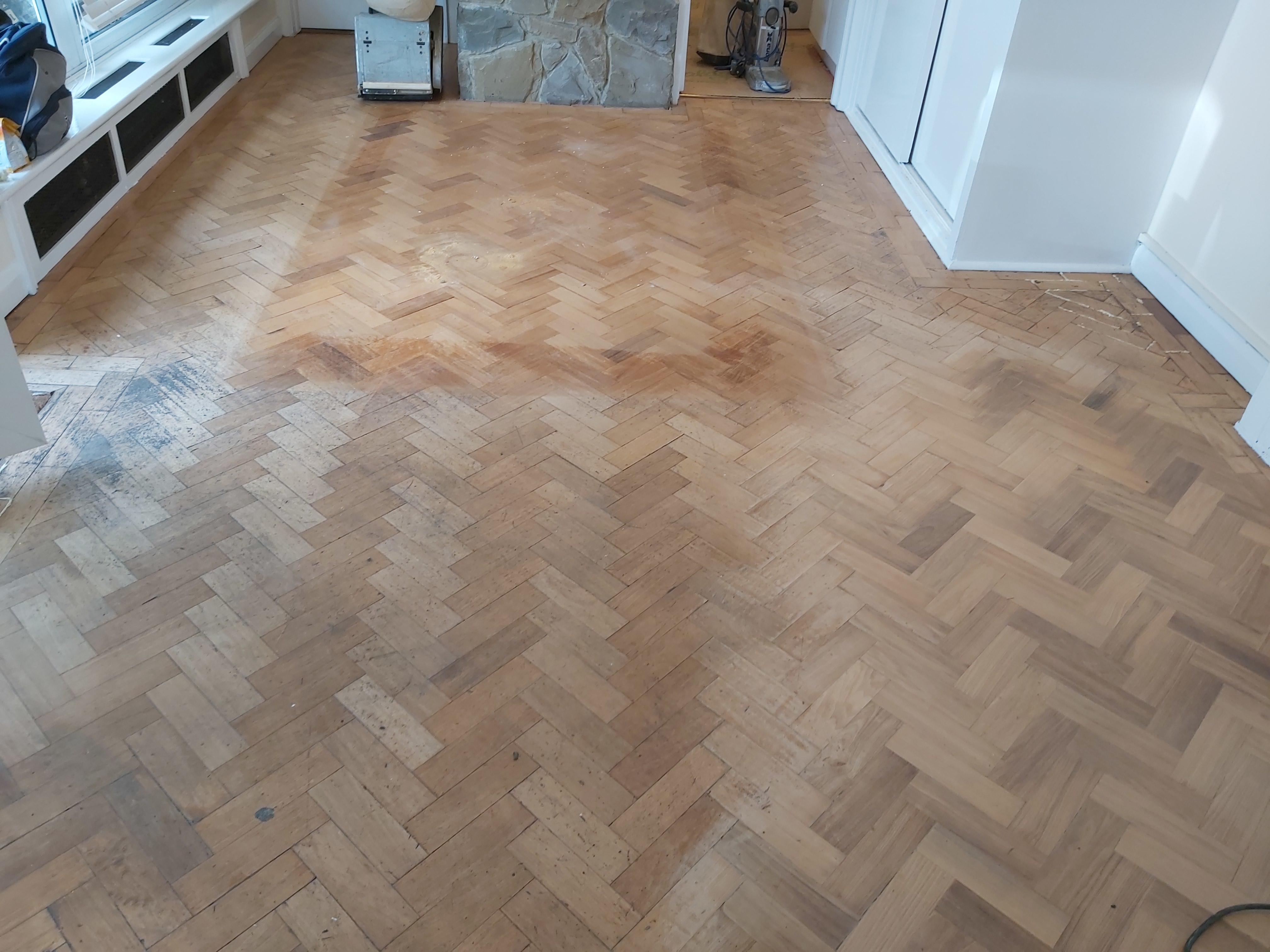 Parquet floor after sanding work in HA7