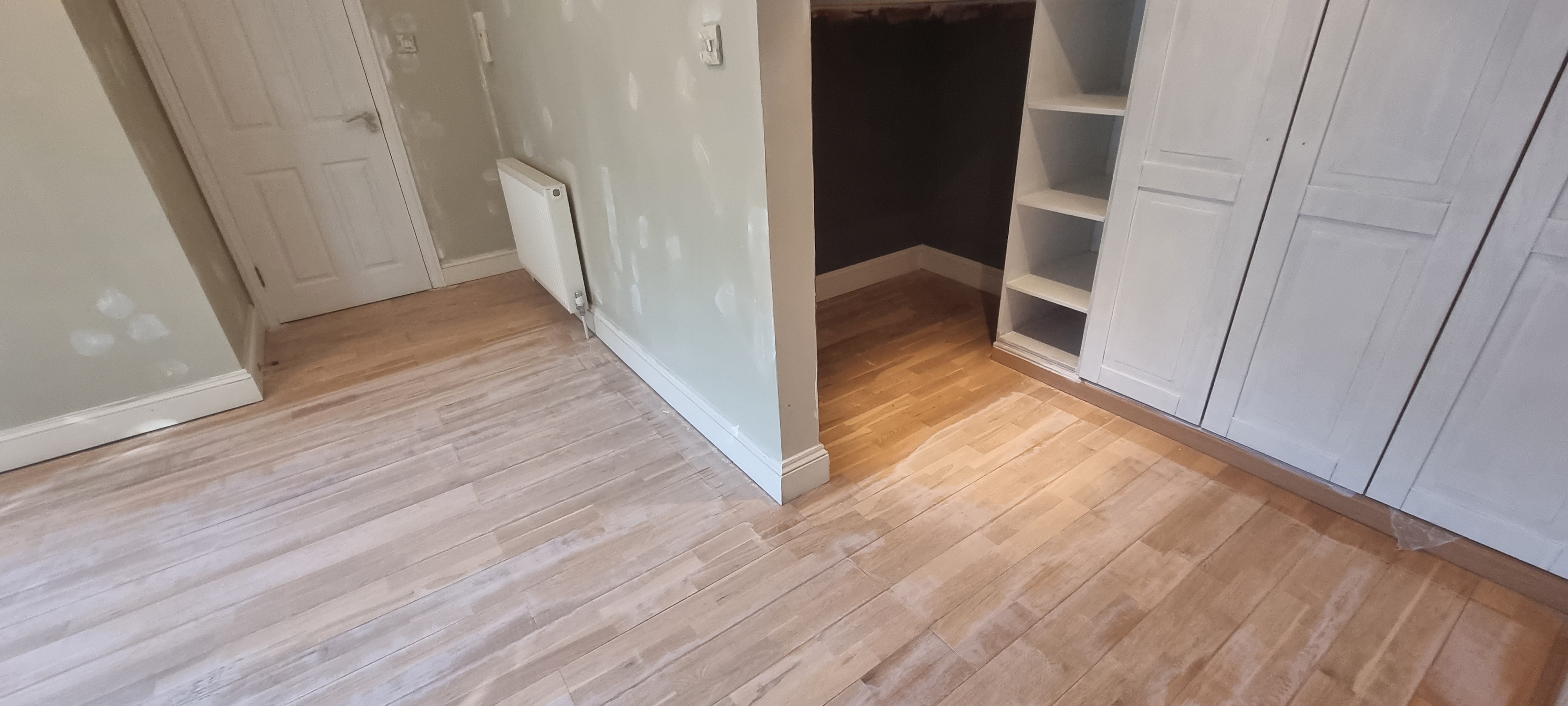 Hardwood floor after sanding work in KT20