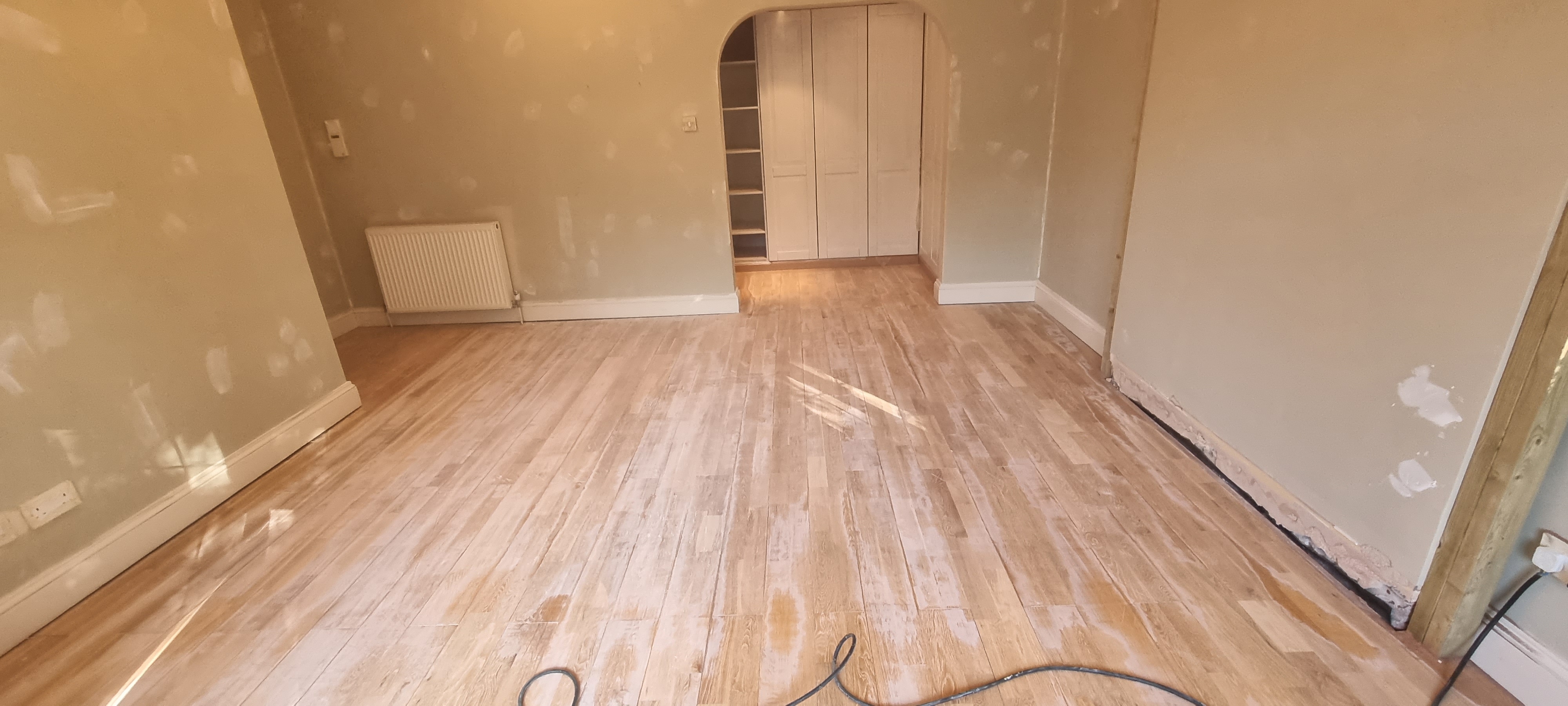Hardwood floor after sanding work in KT20