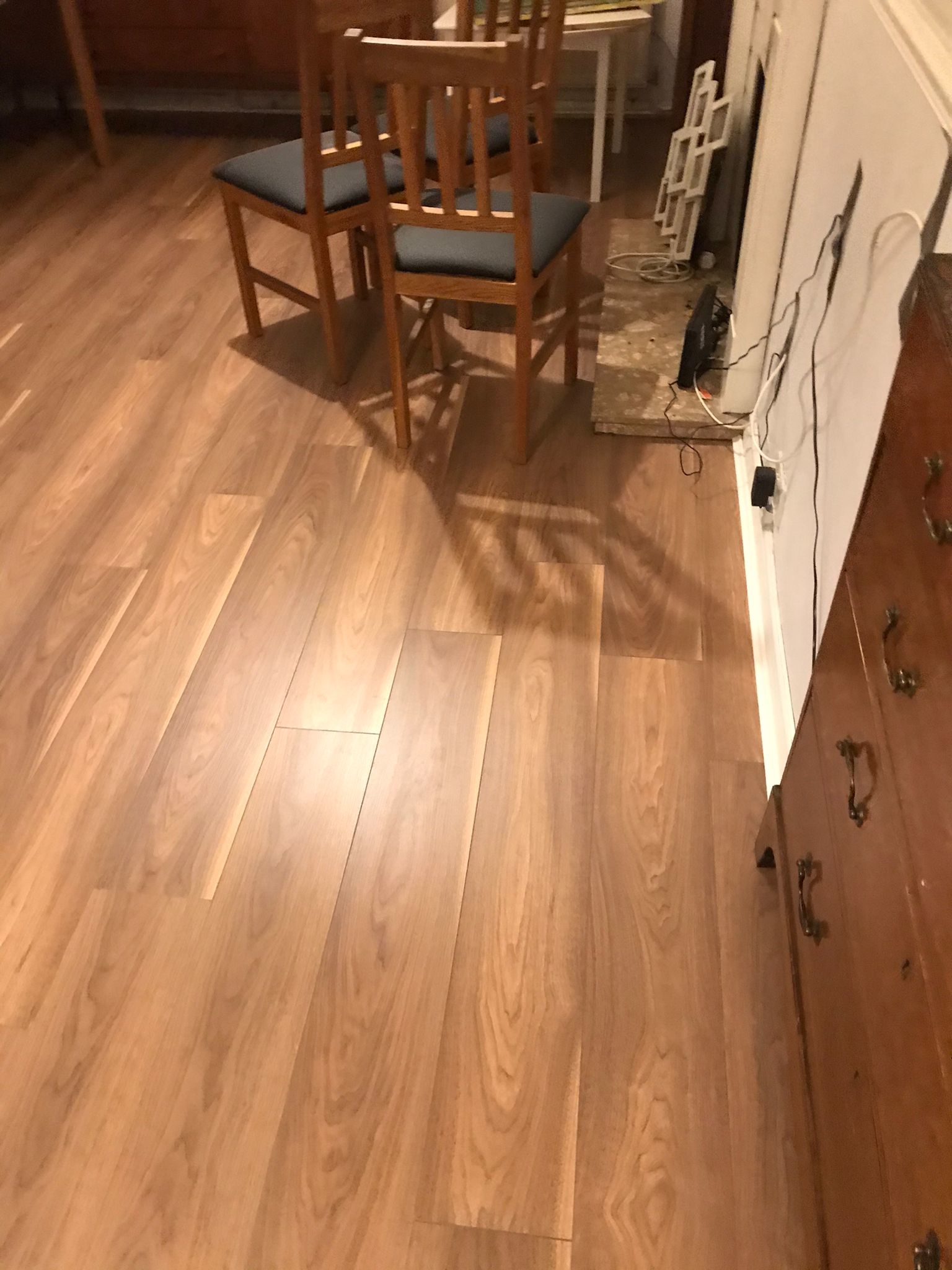 Laminate floor after fitting work in N11