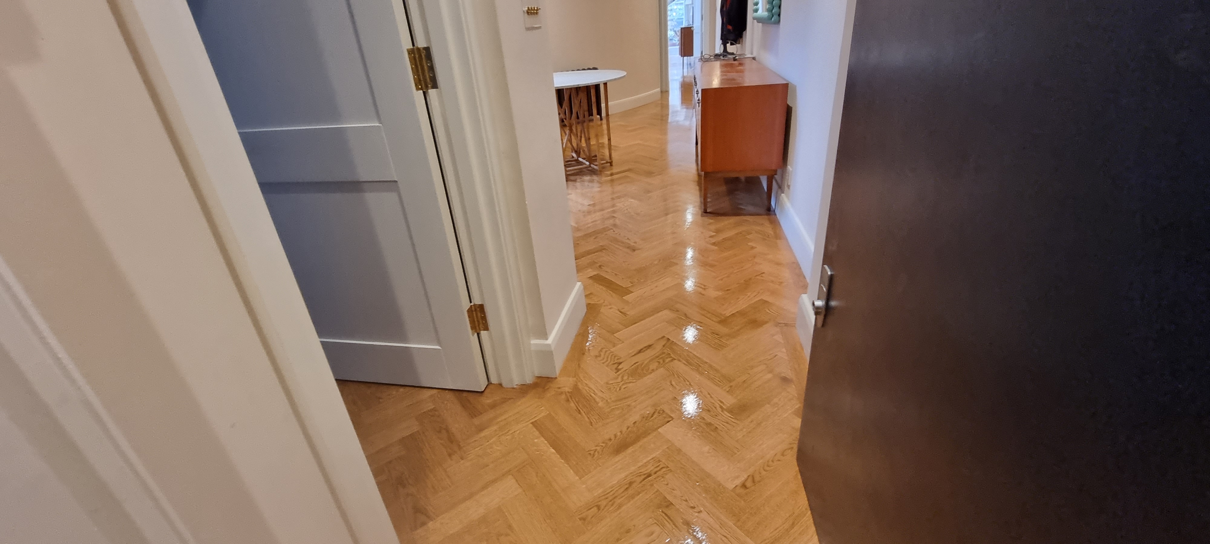 Professional floor sanding Islington