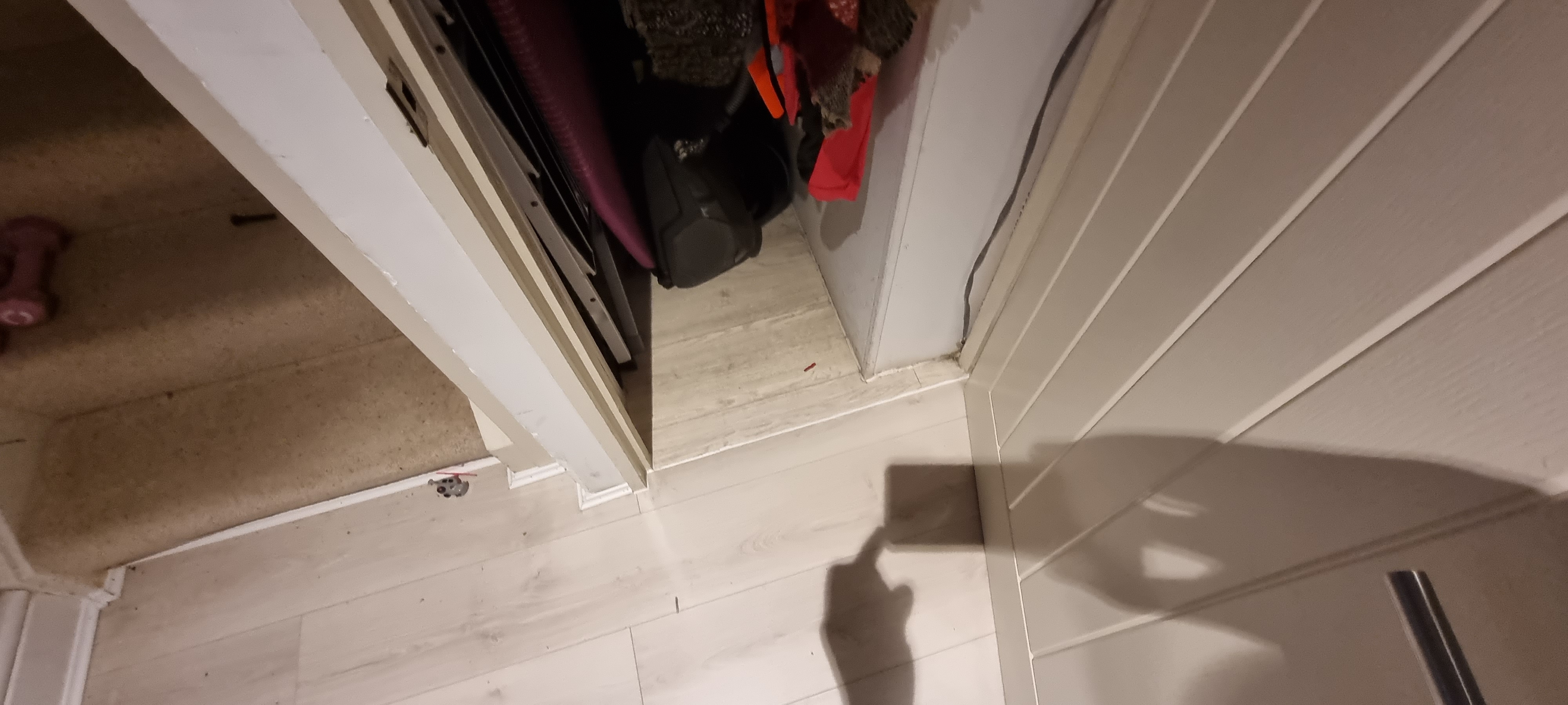 Laminate floor after fitting work in N16