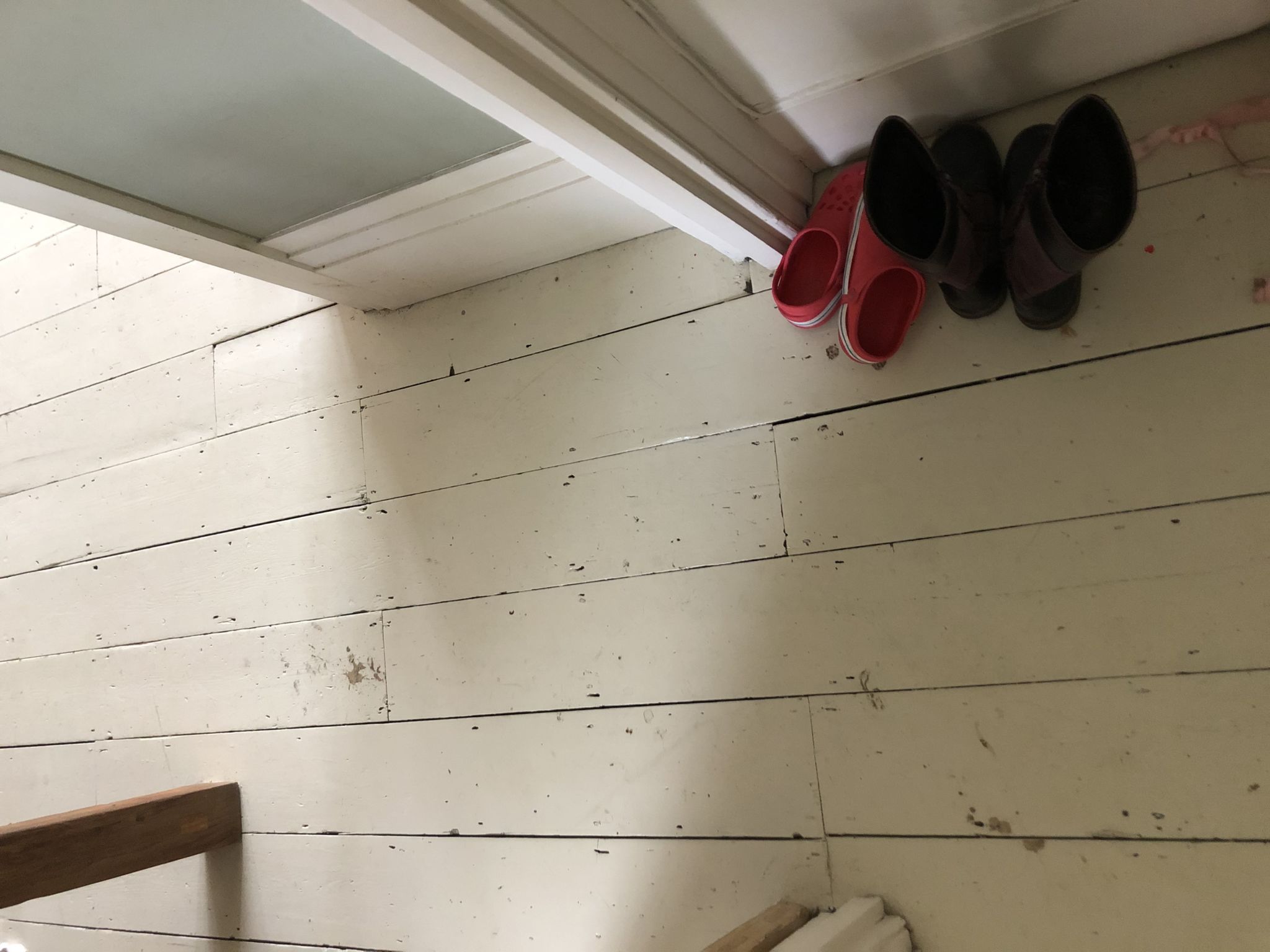 Floor condition before work at N16