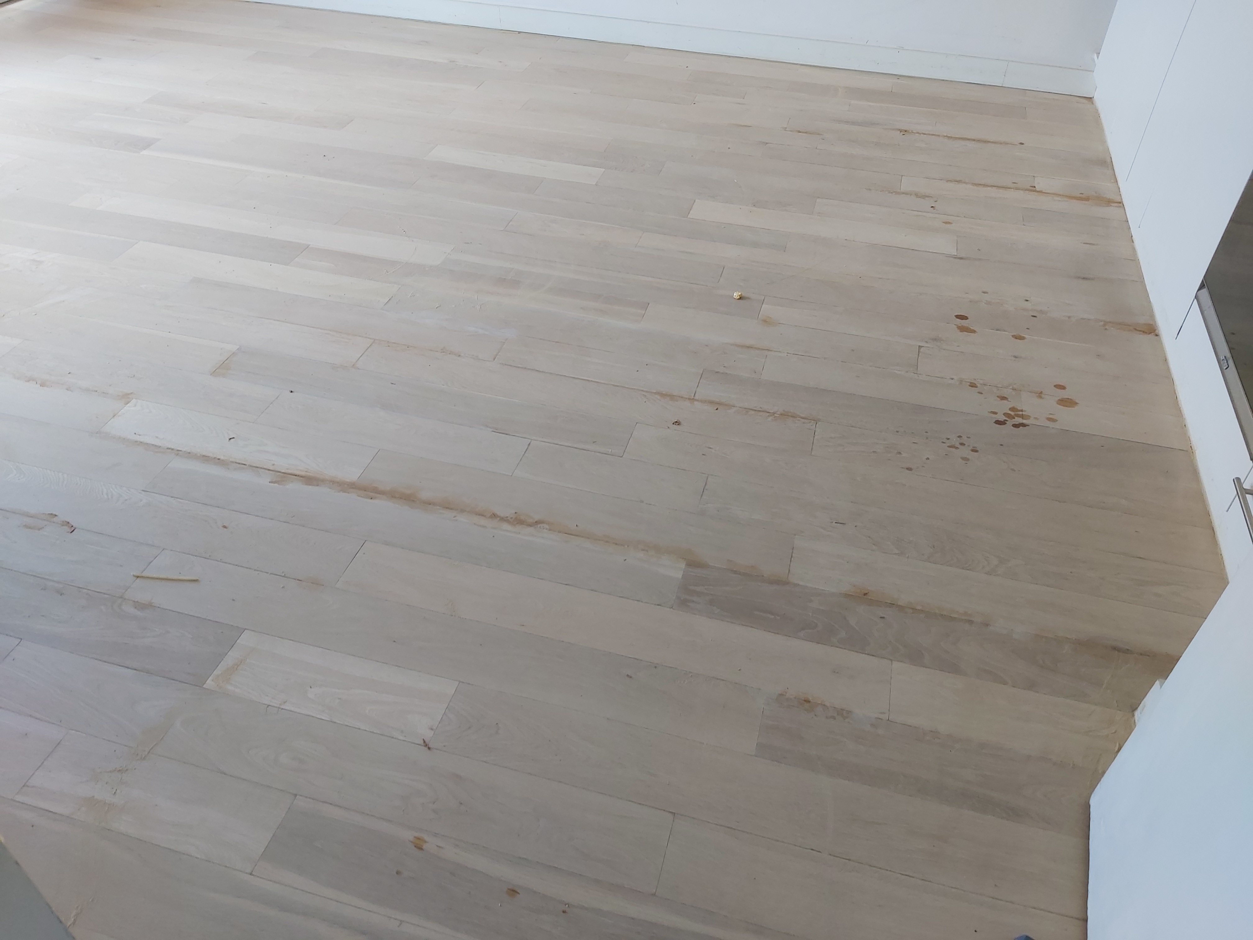 Hardwood floor after sanding work in N1