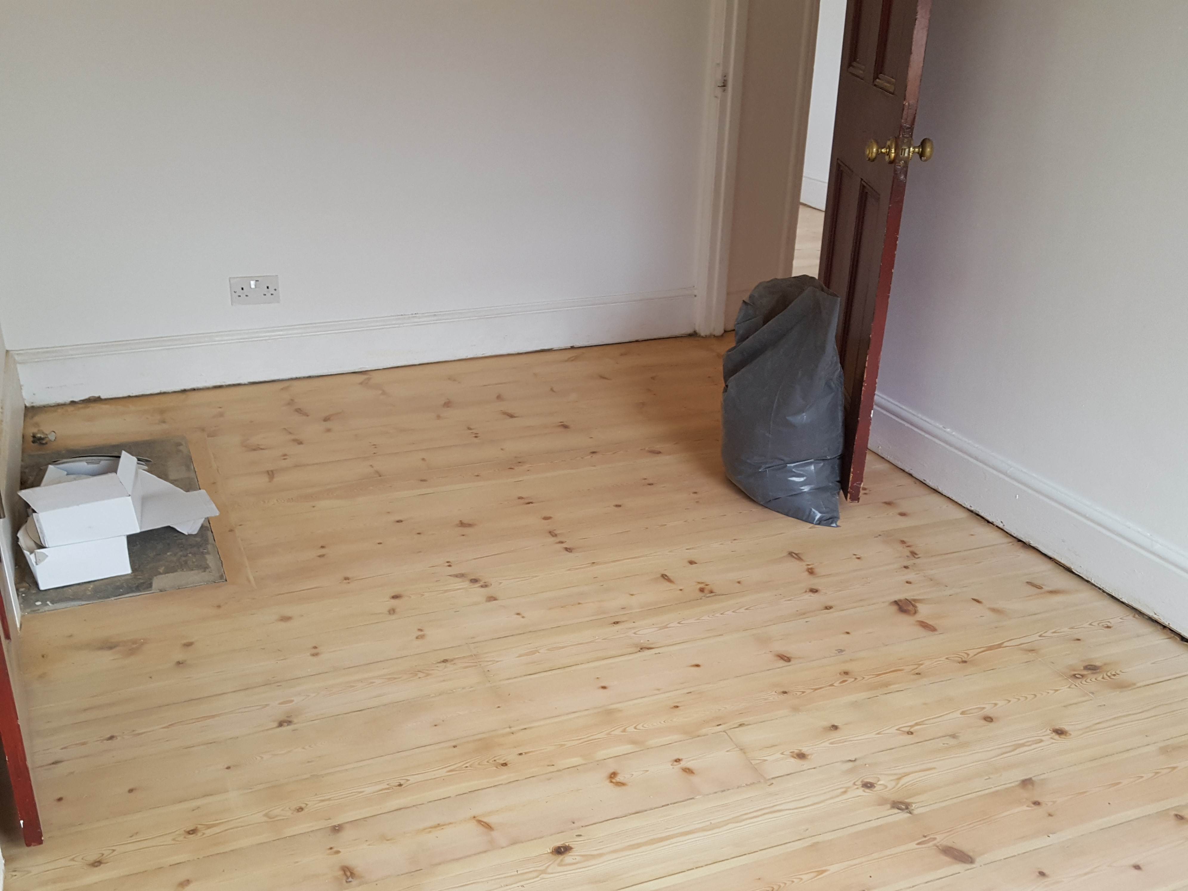 Floorboards floor after sanding work in N22