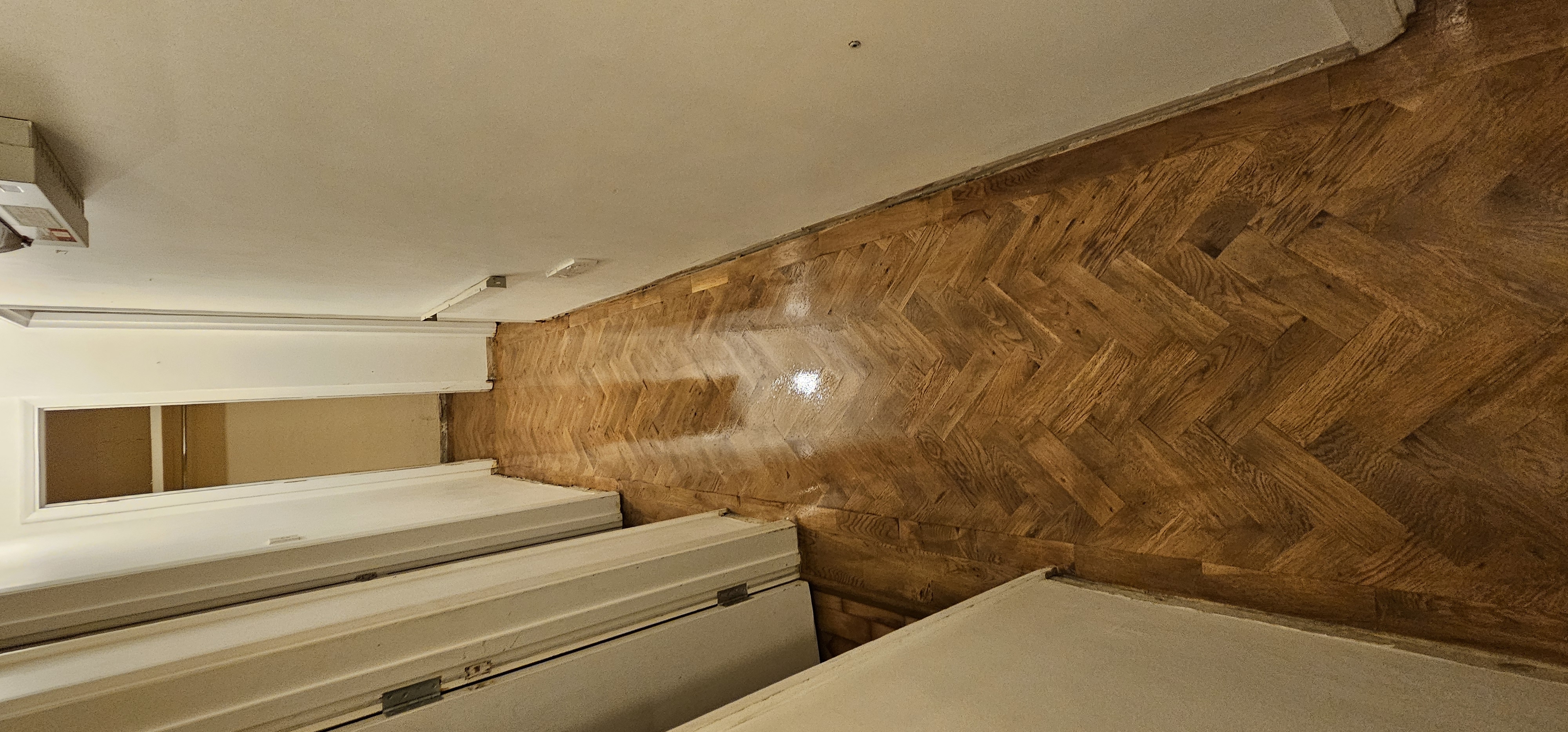 Professional floor sanding Islington