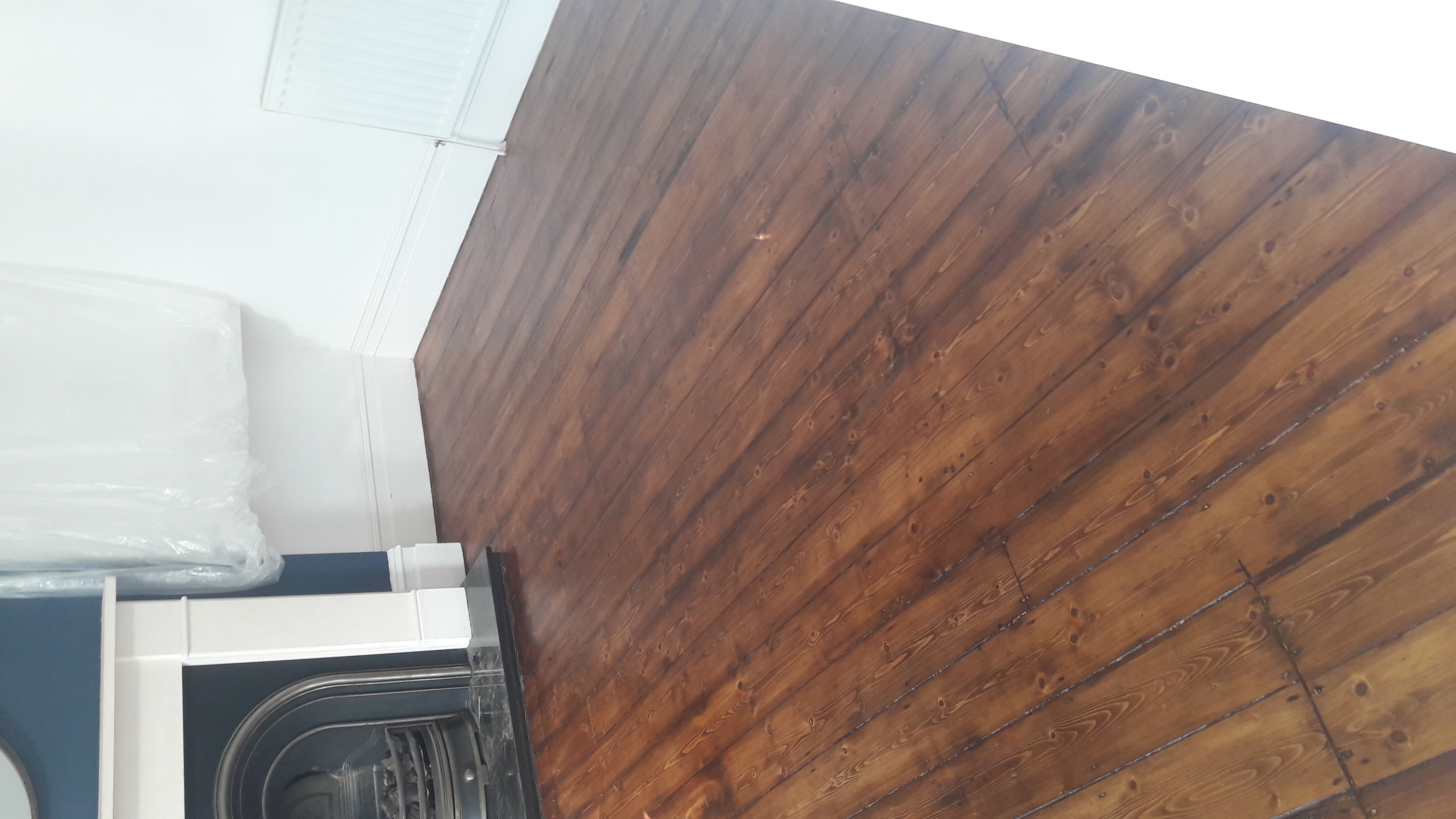 Floorboards floor after sanding work in N5