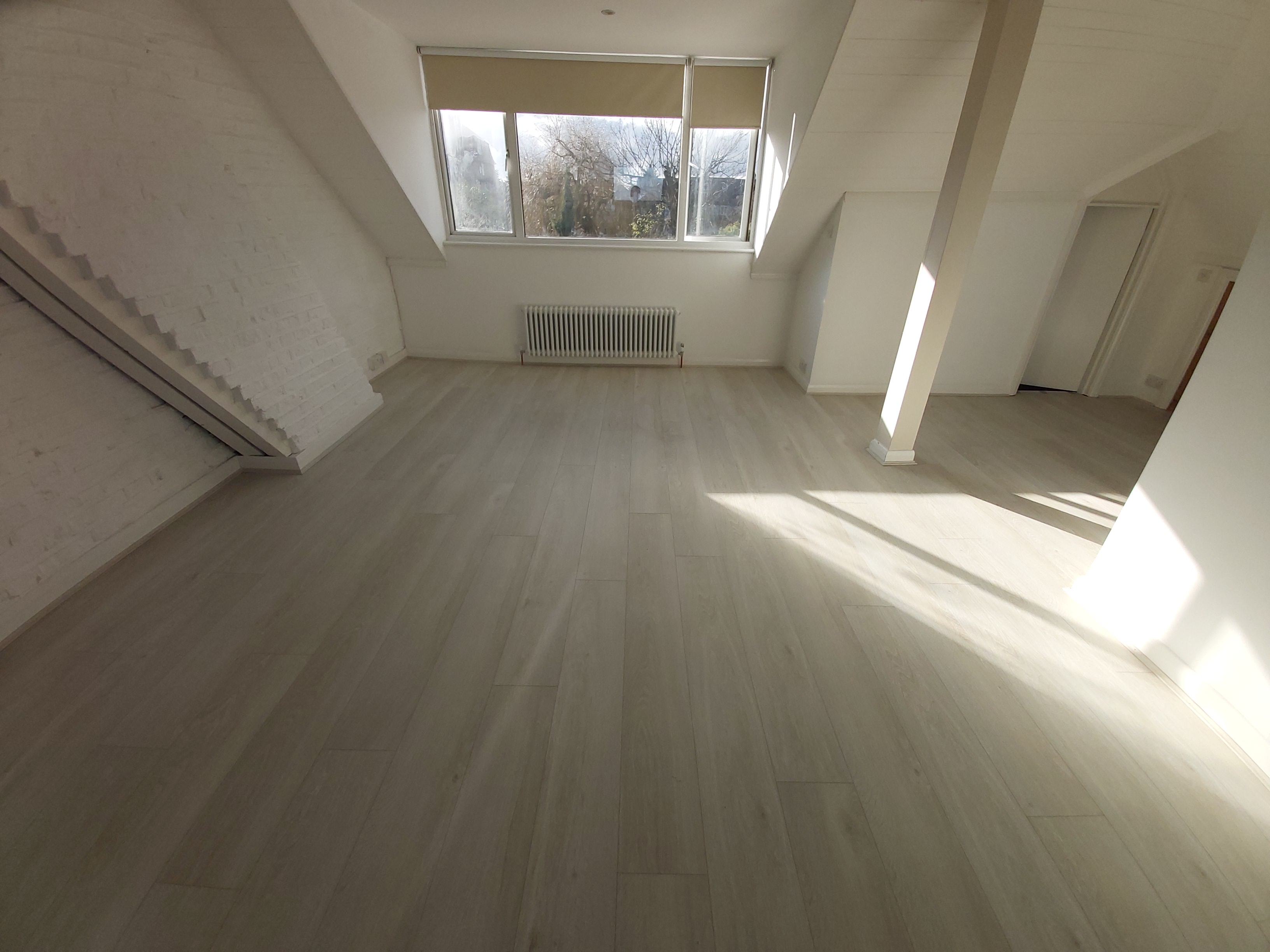 Vinyl floor after fitting work in NW2