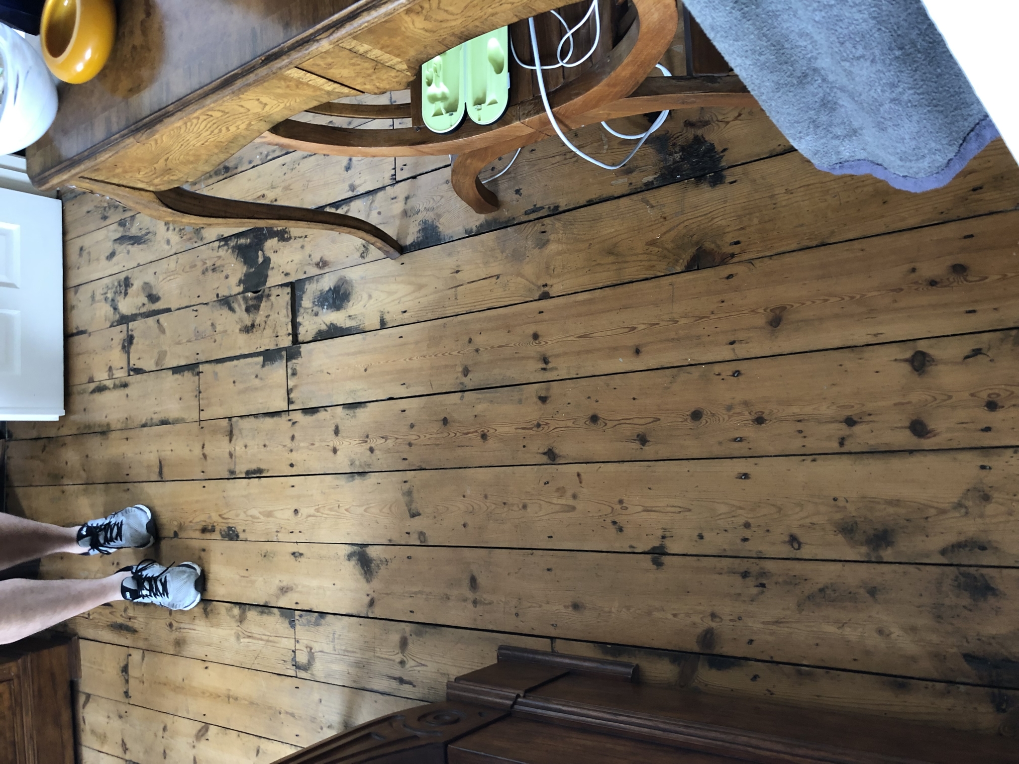 Floor condition before work at NW5