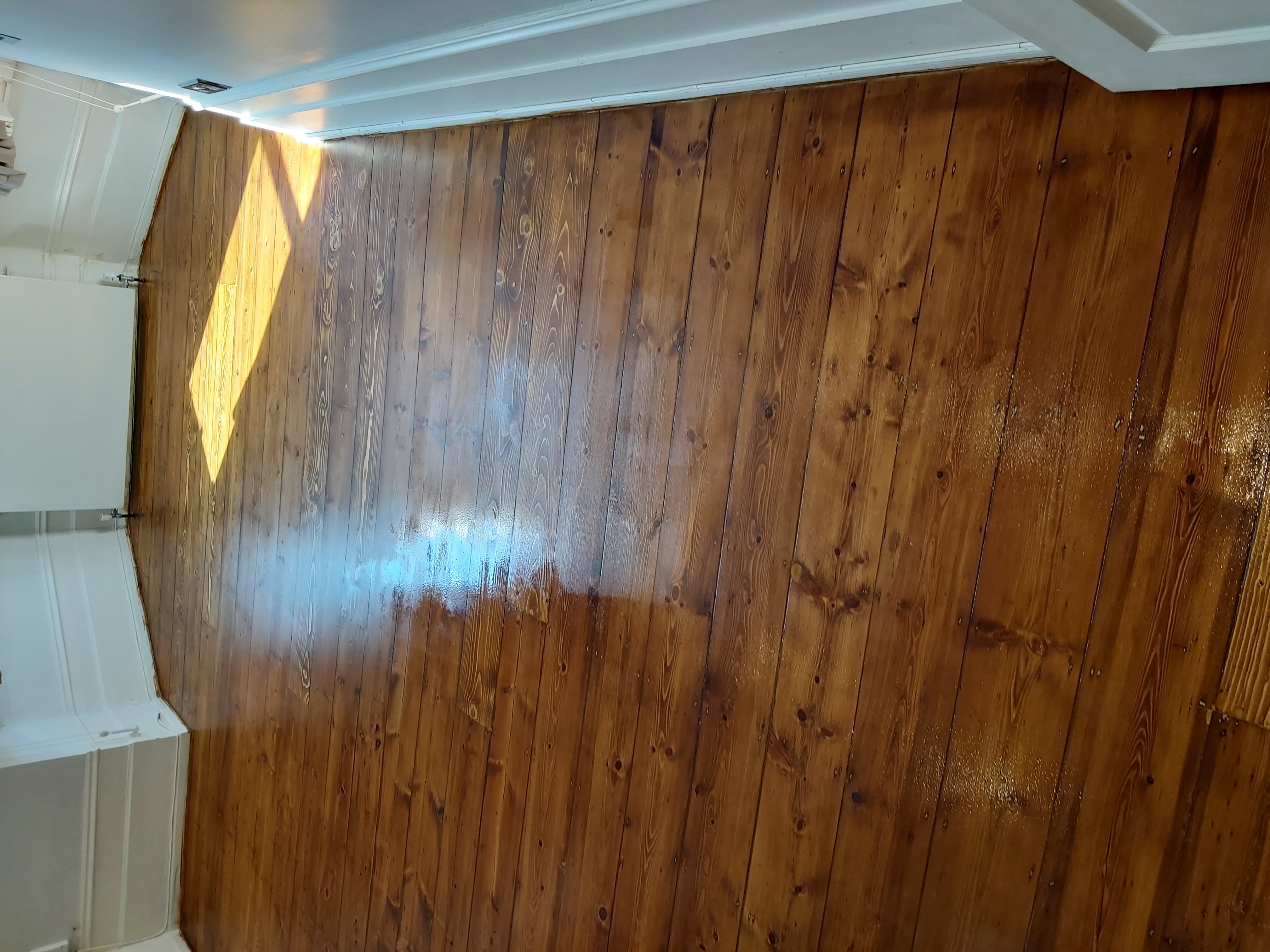 Laminate floor after sanding work in NW6