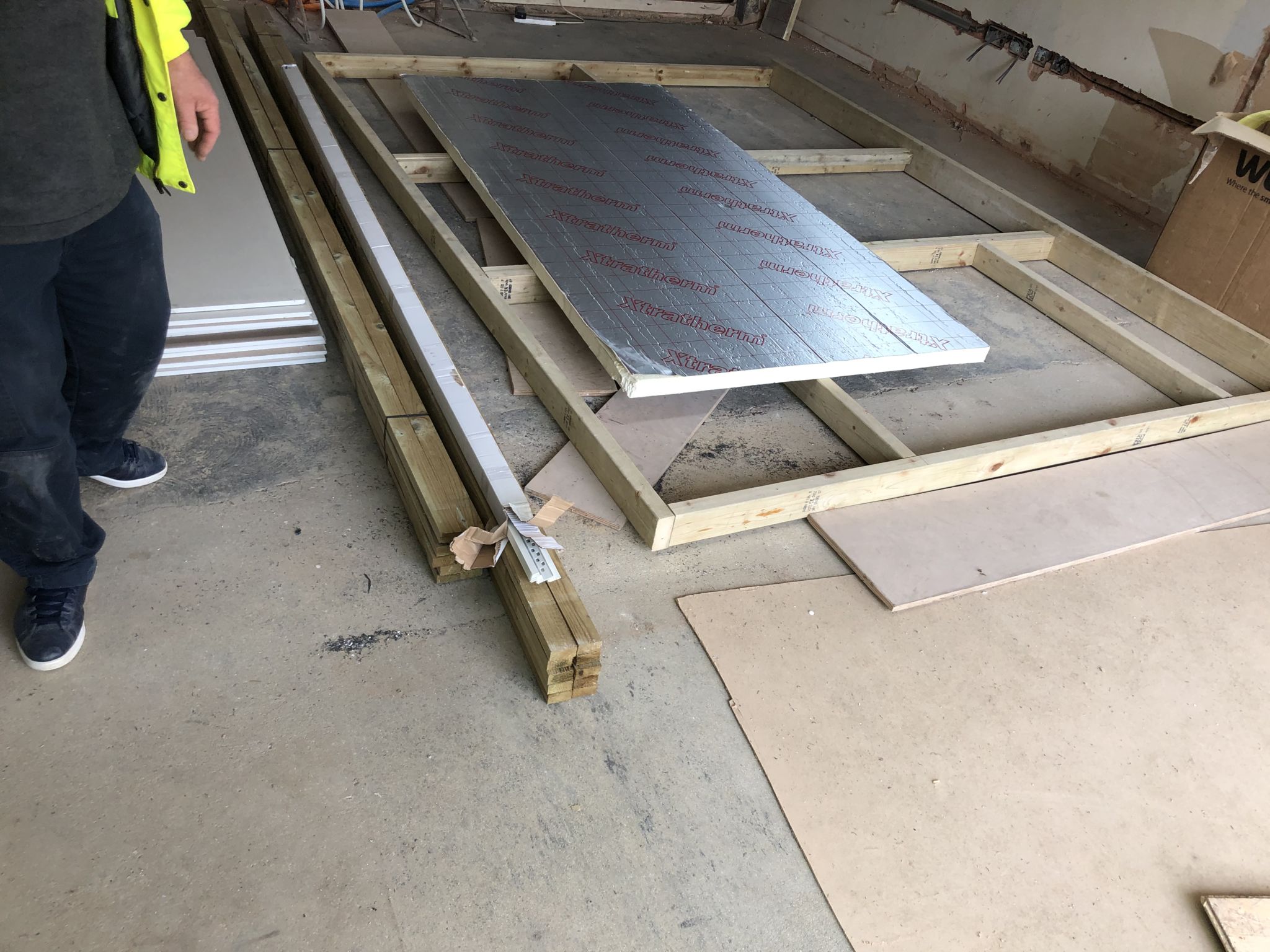 Floor condition before work at SE10