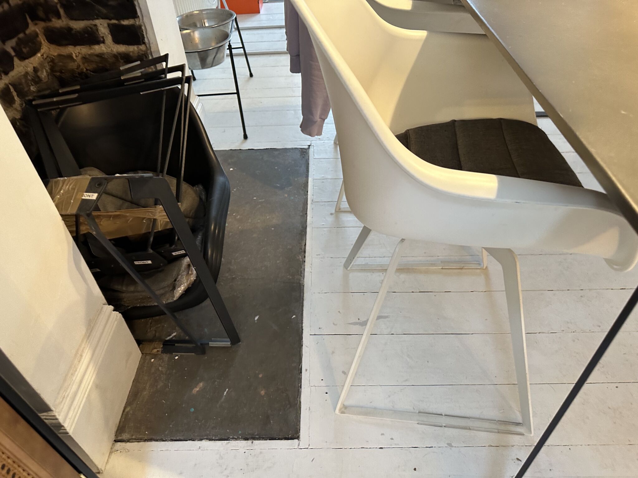 Floor condition before work at SE15