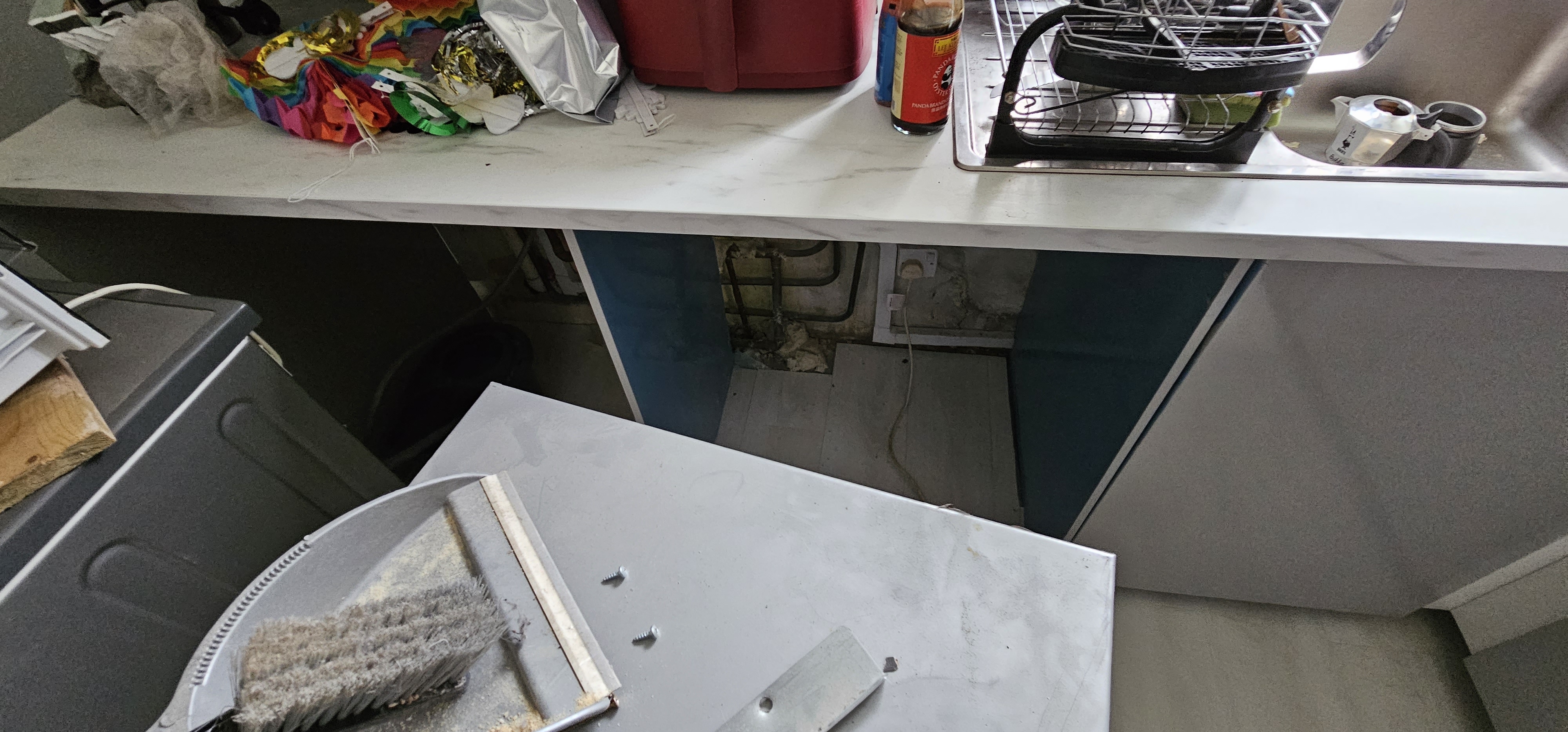 Laminate floor after fitting work in SE16