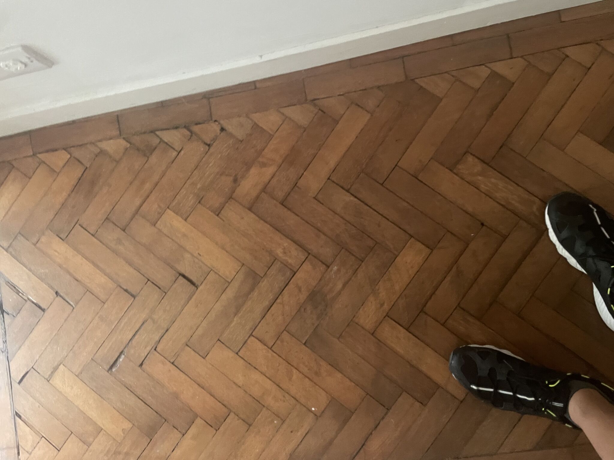 Floor condition before work at SE21