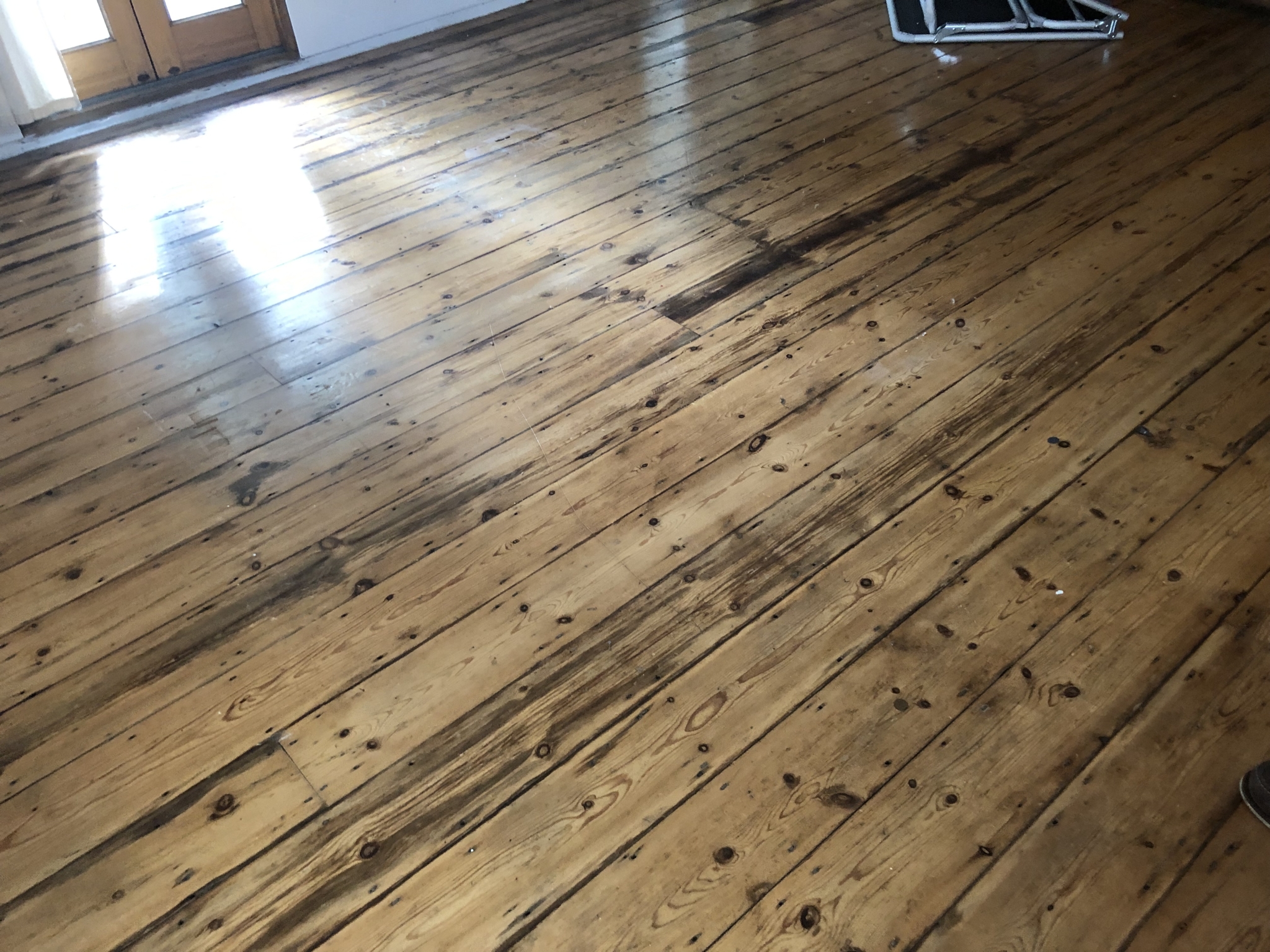 Floor condition before work at SE22