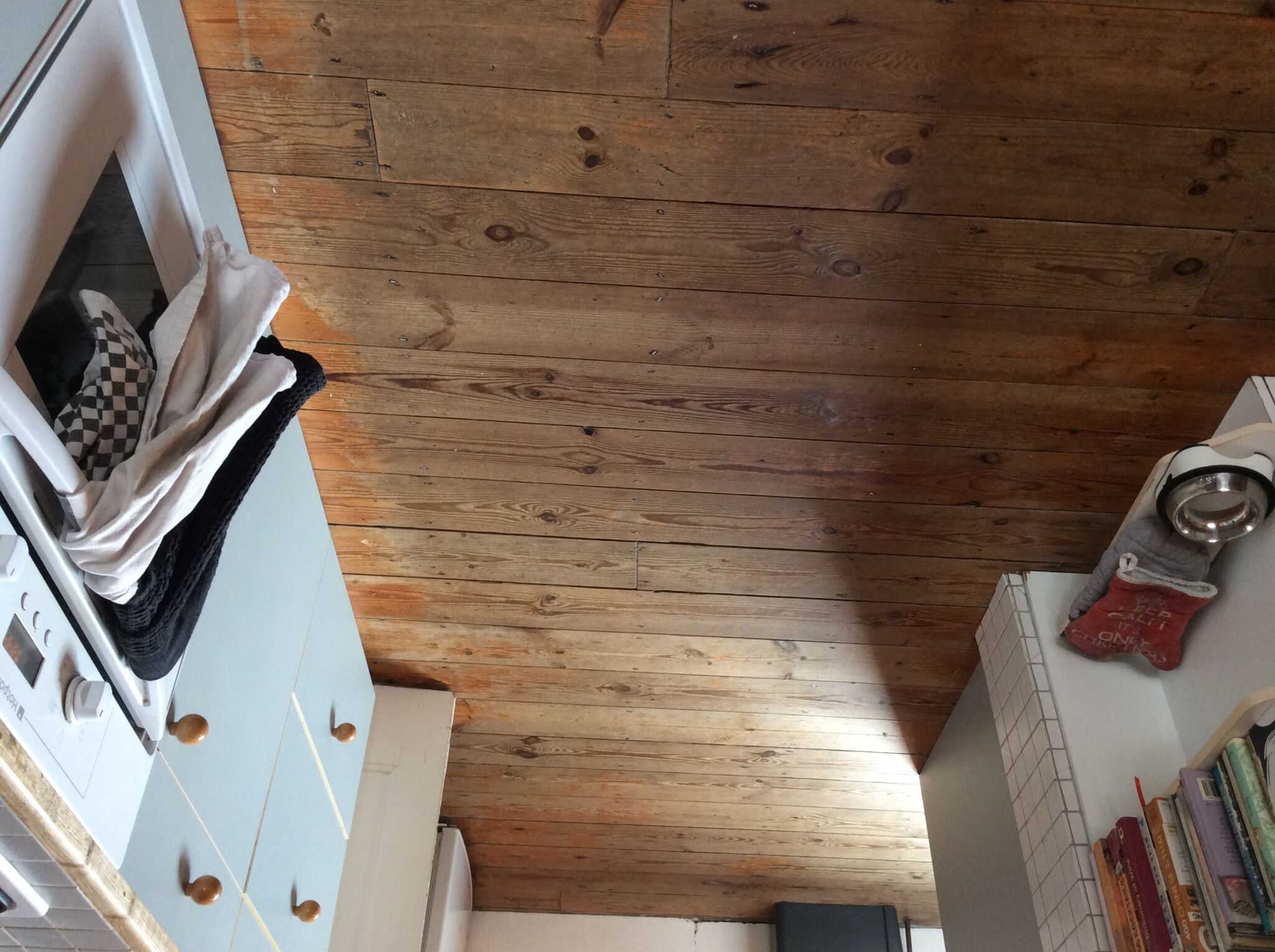 Floor condition before work at SE23