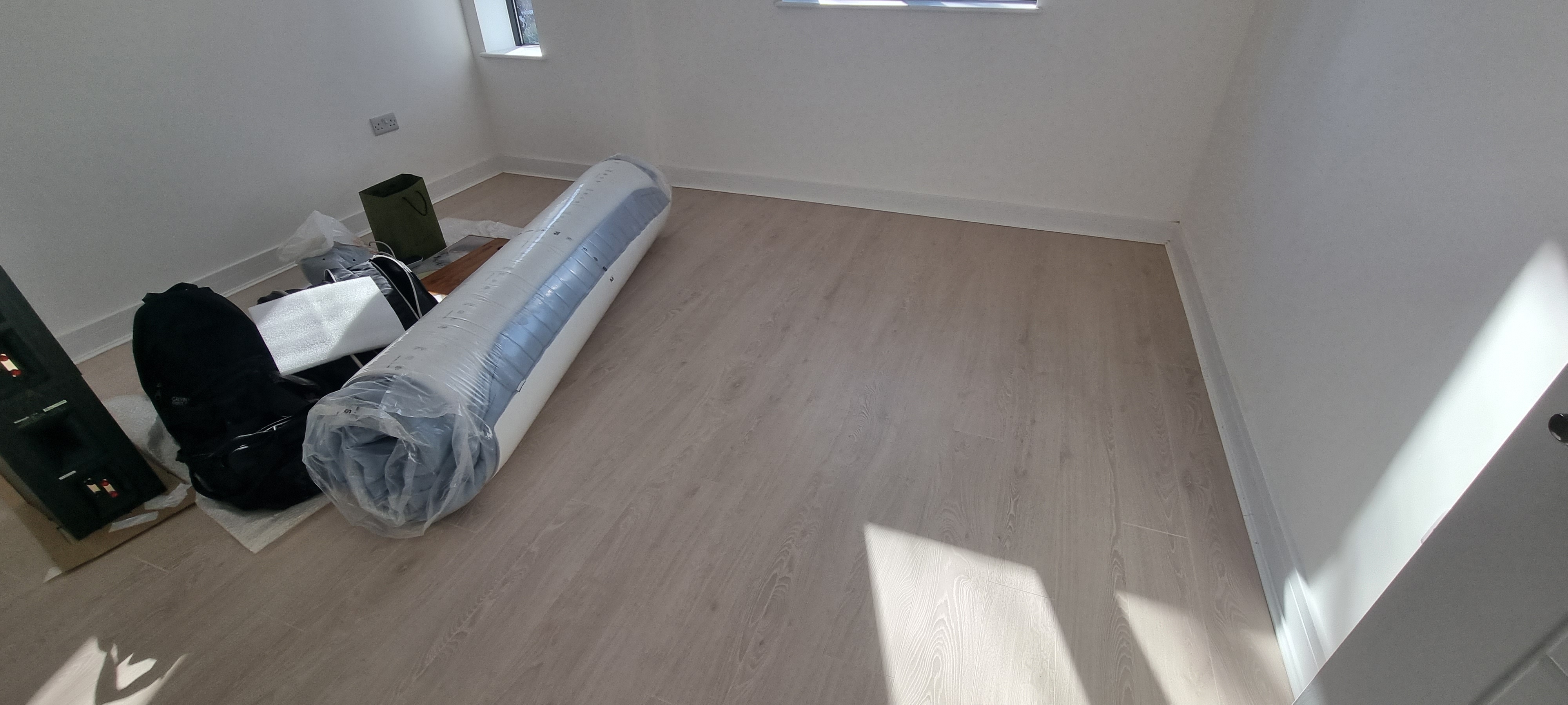 Laminate floor after fitting work in SE25