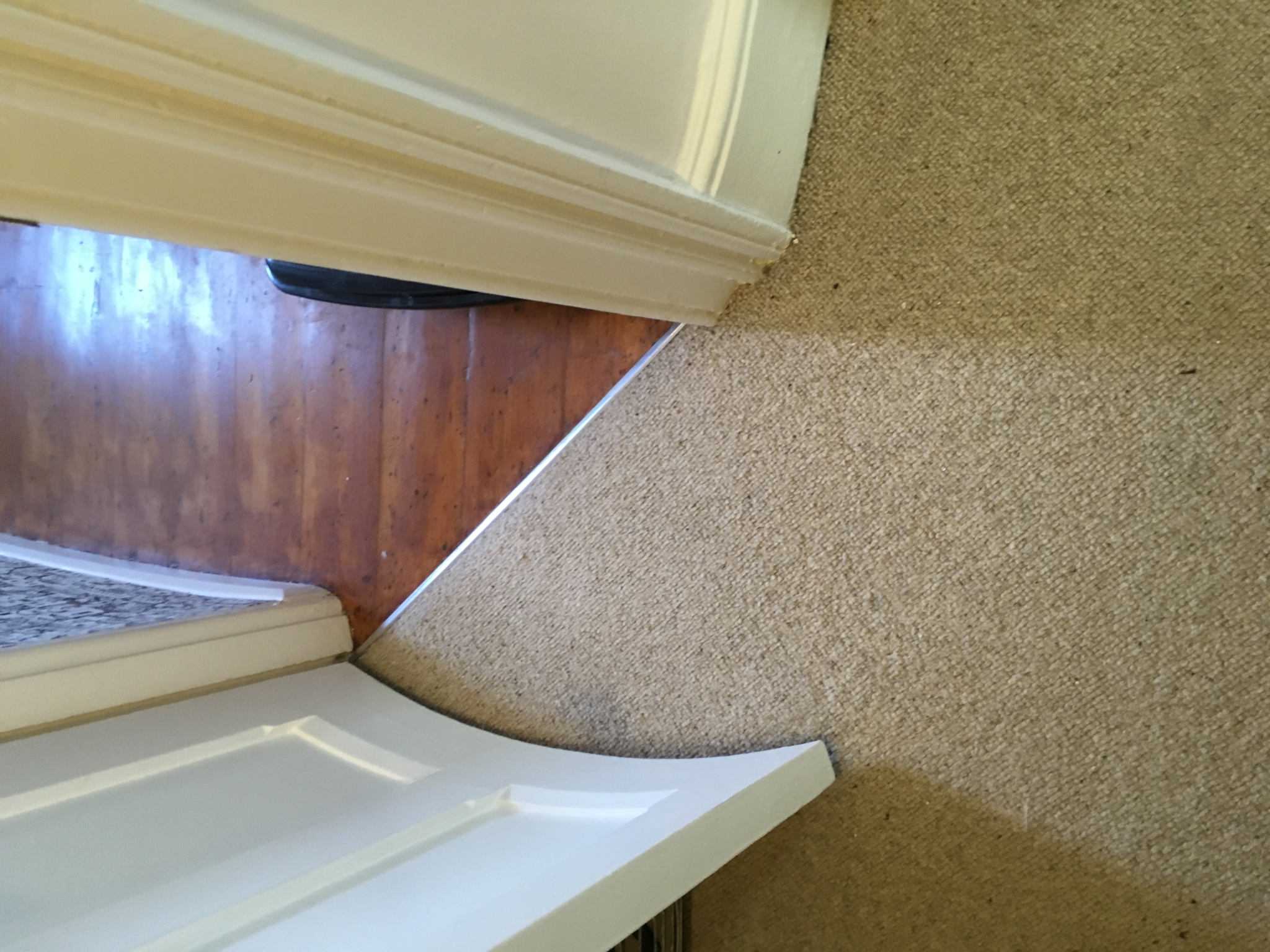 Floor condition before work at SE26