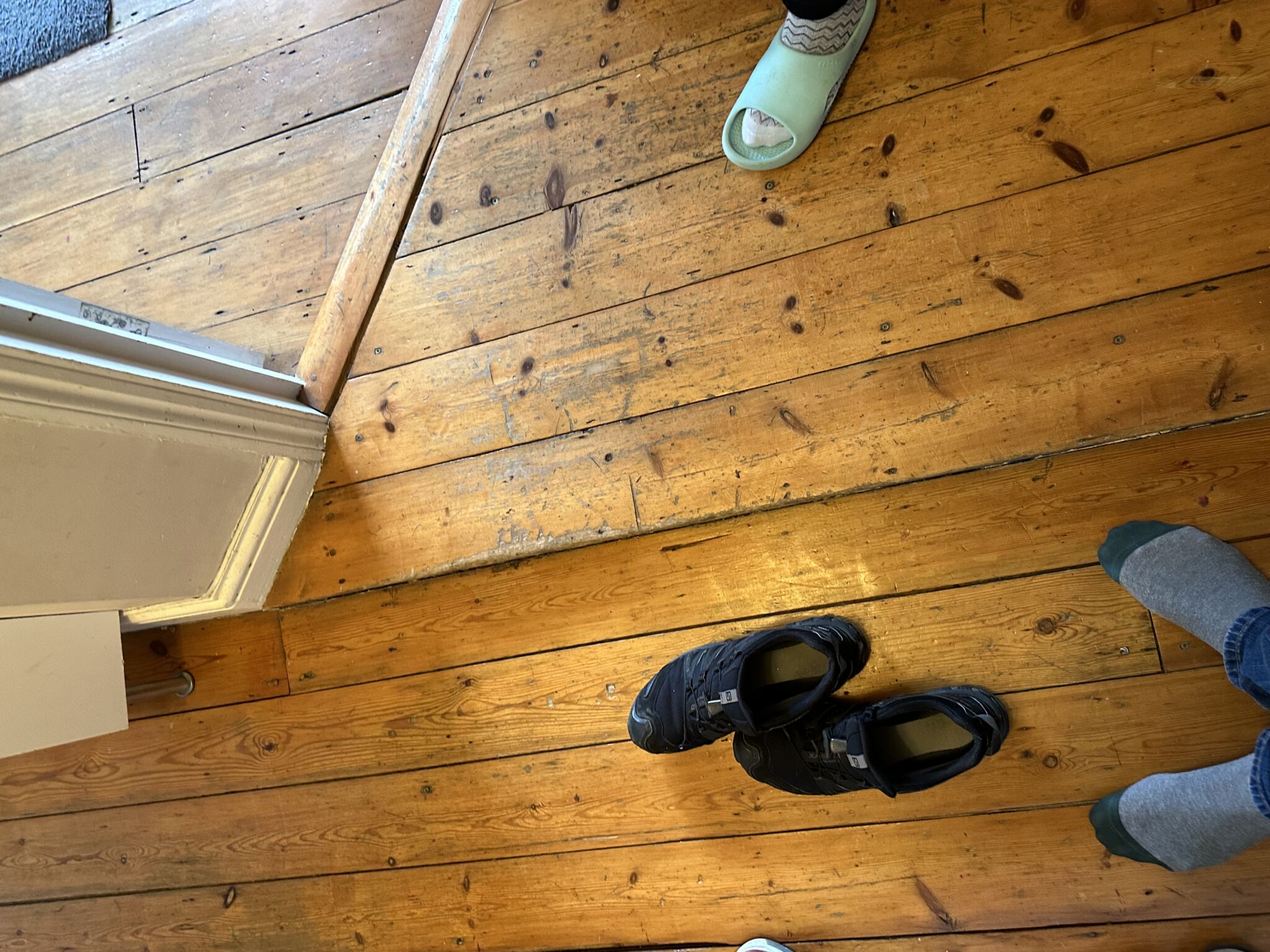 Floor condition before work at SE4