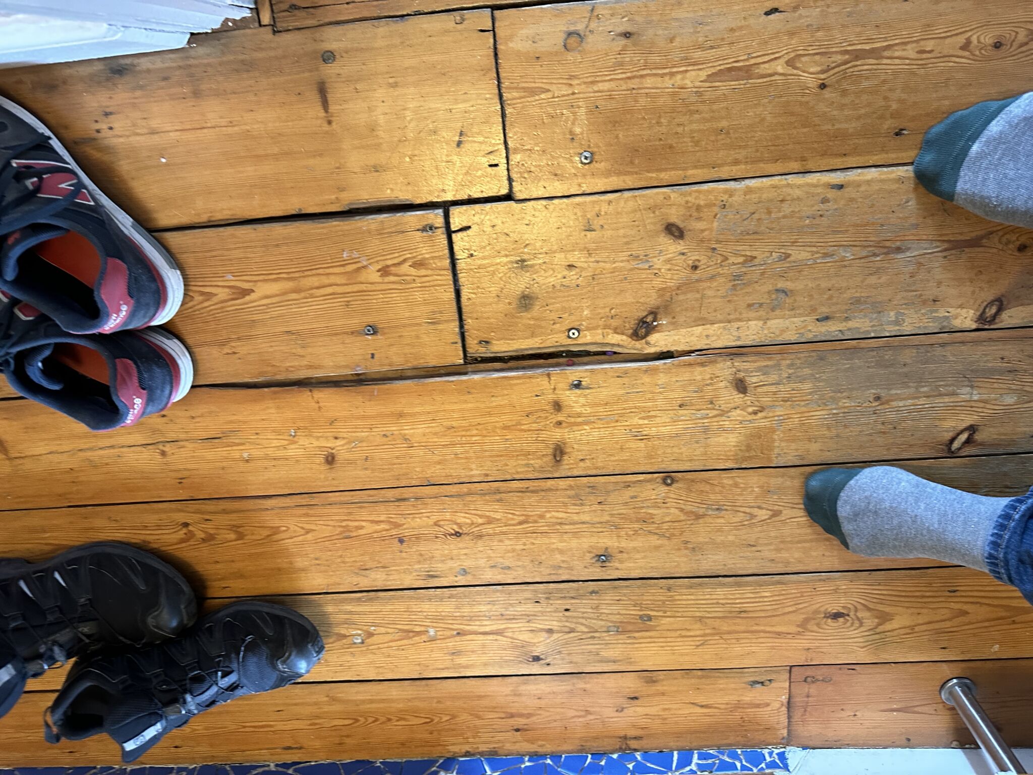 Floor condition before work at SE4