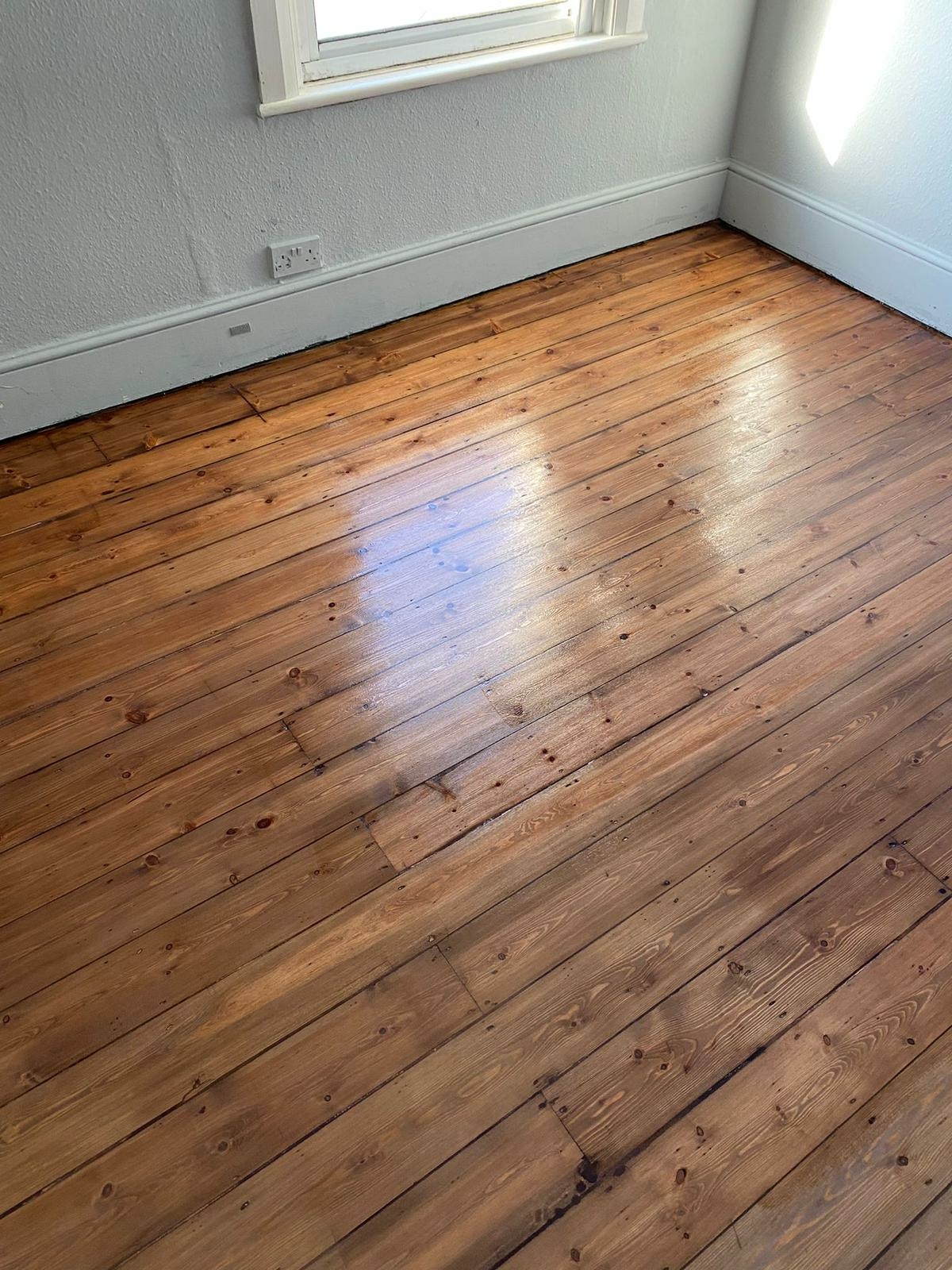 Engineered Wood floor after sanding work in SE9