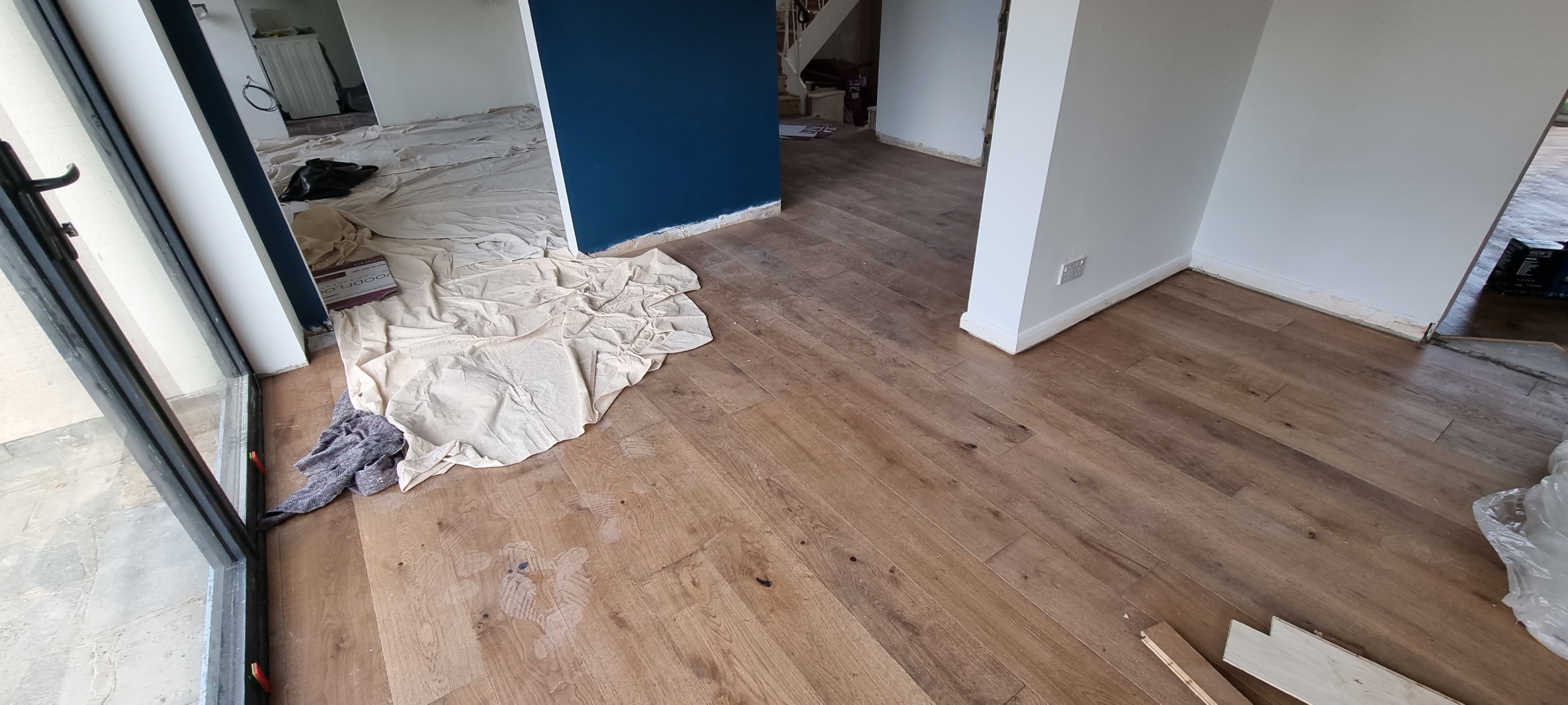 Parquet floor after fitting work in SM2