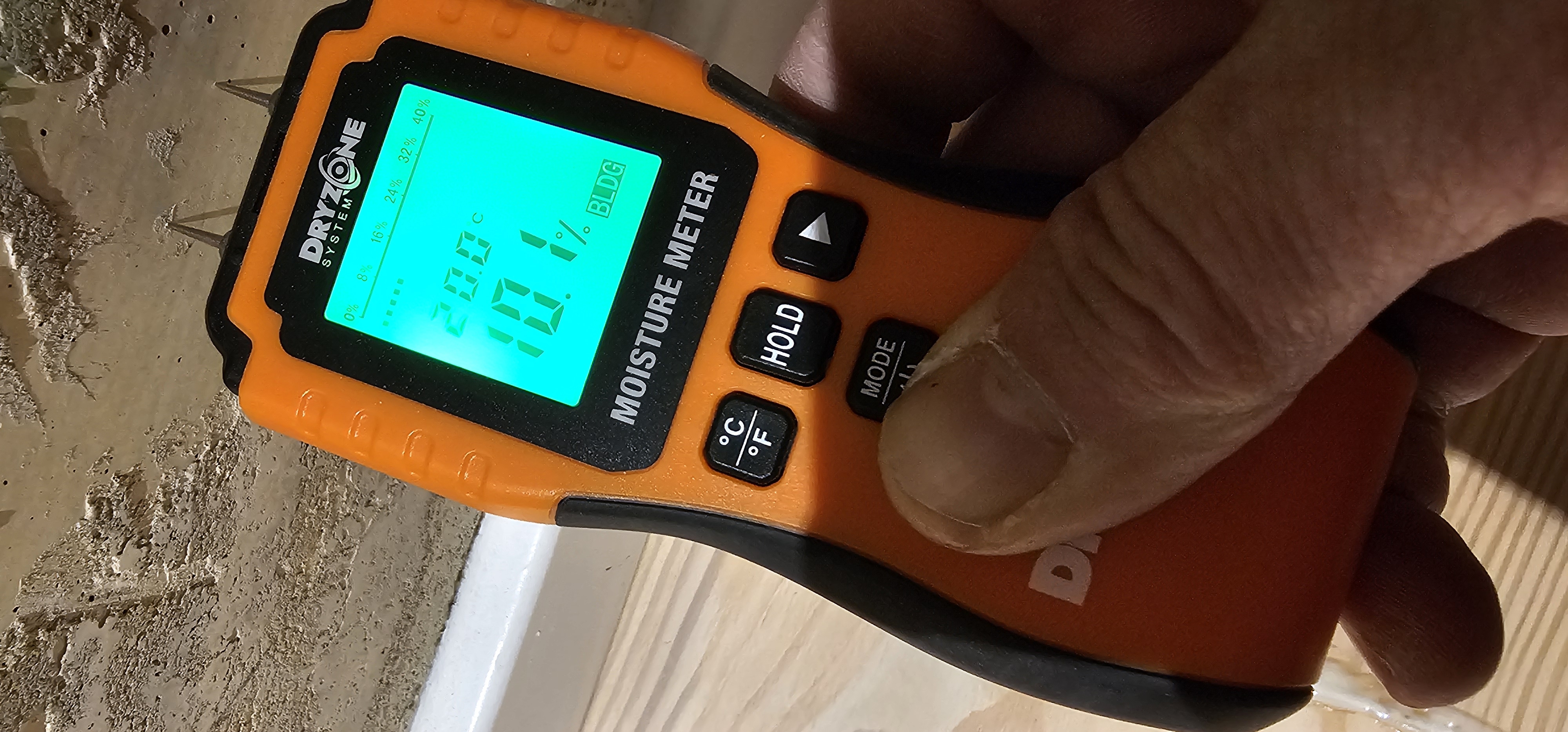 Professional floor sanding Luton