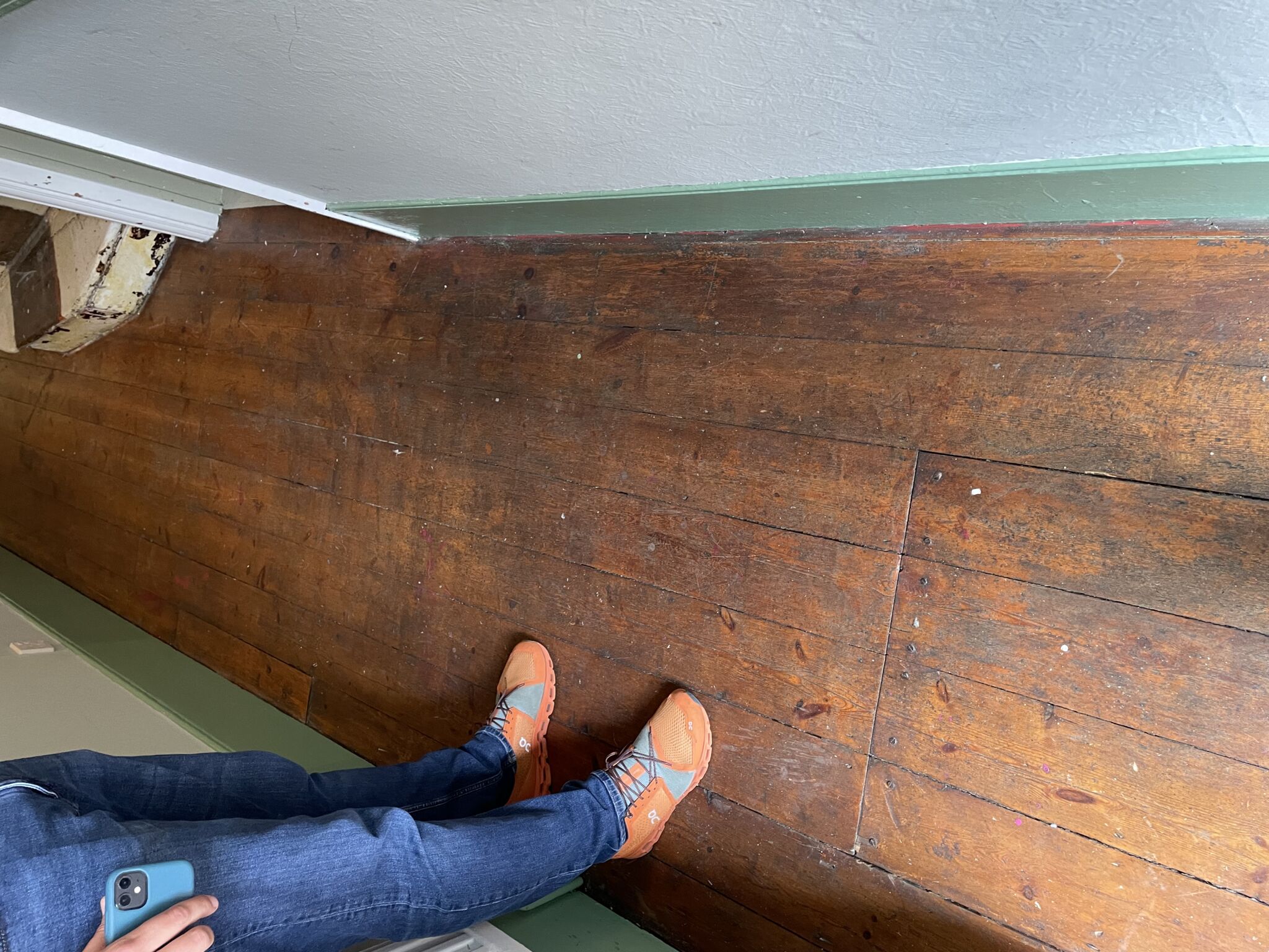 Floor condition before work at SW12