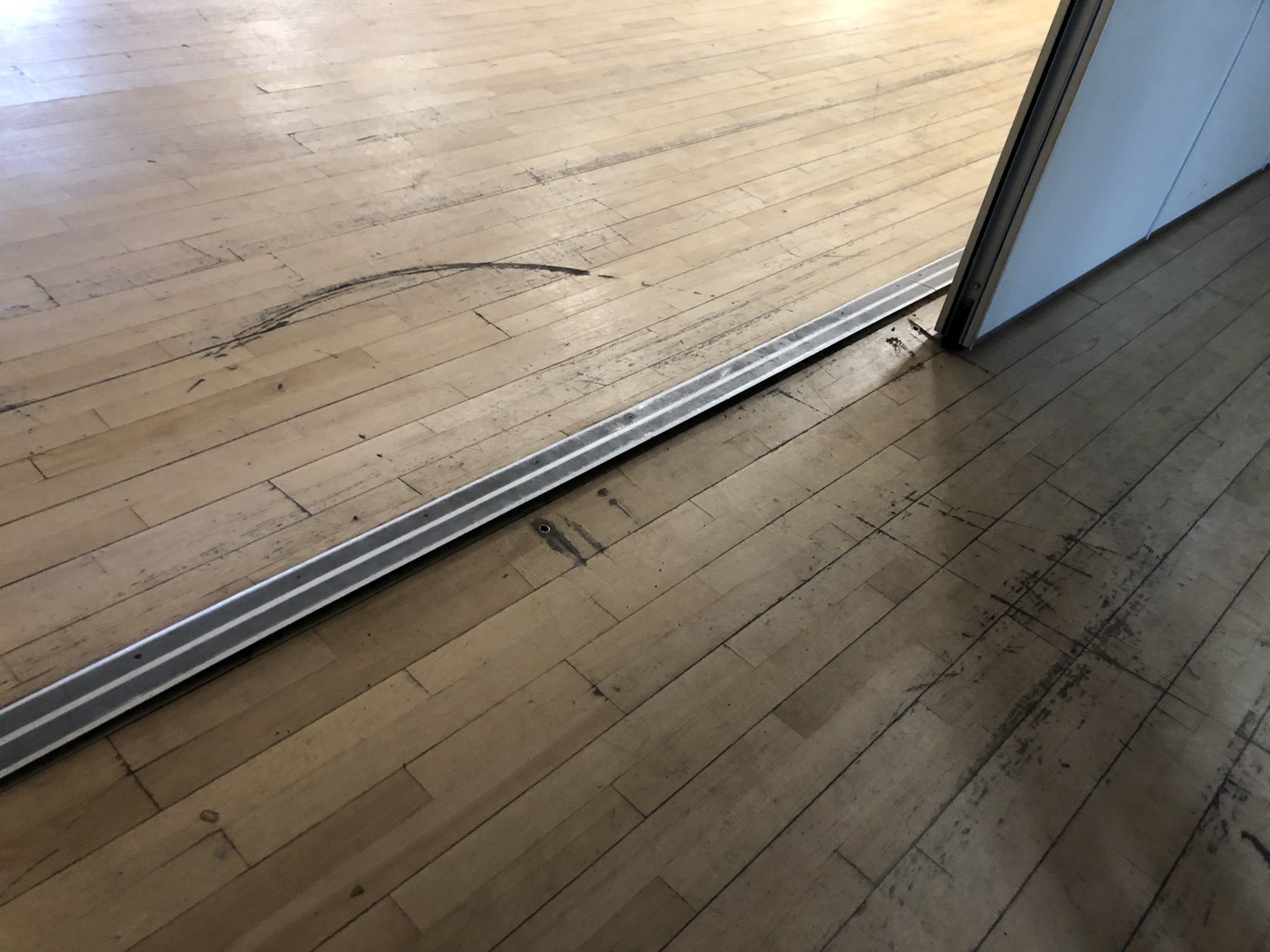 Floor condition before work at SW14