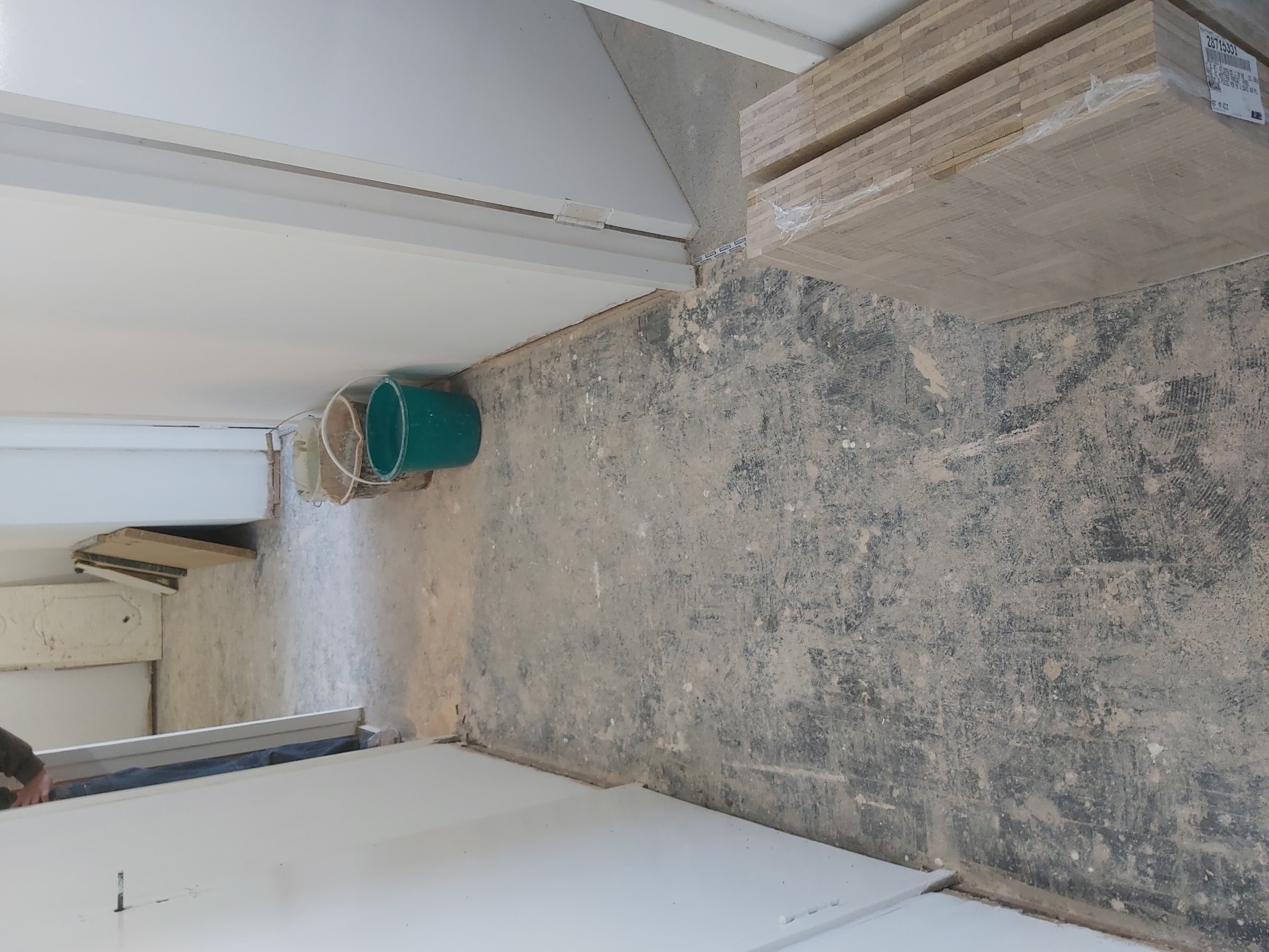 Hardwood floor after sanding work in SW15