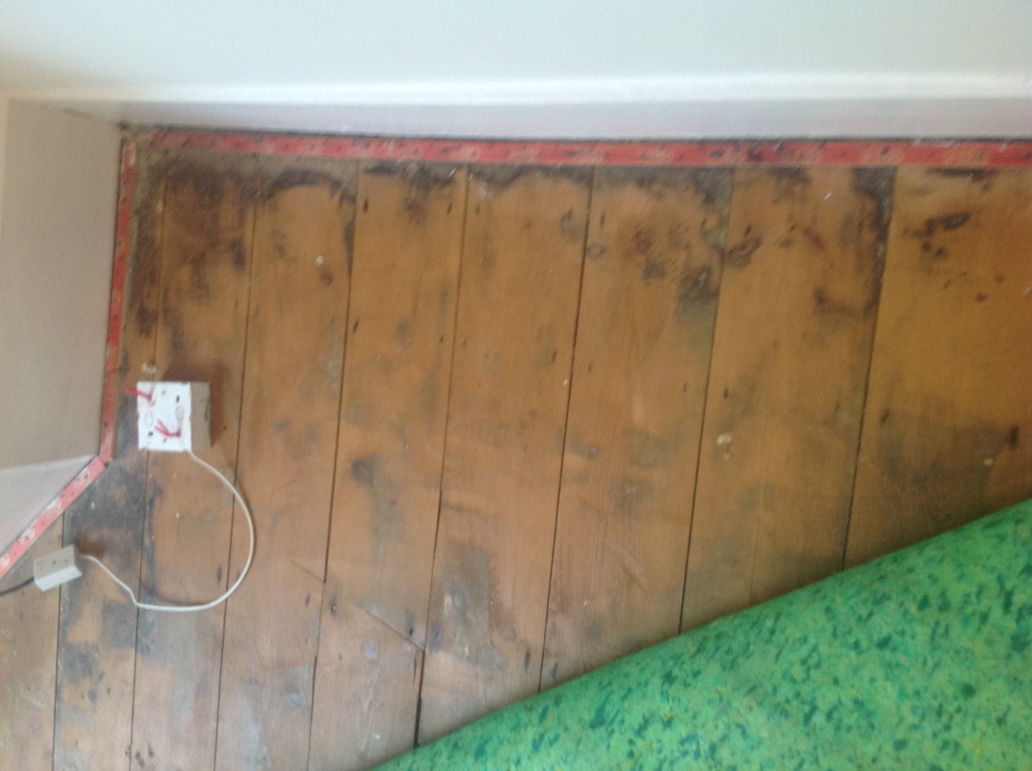 Floor condition before work at SW16