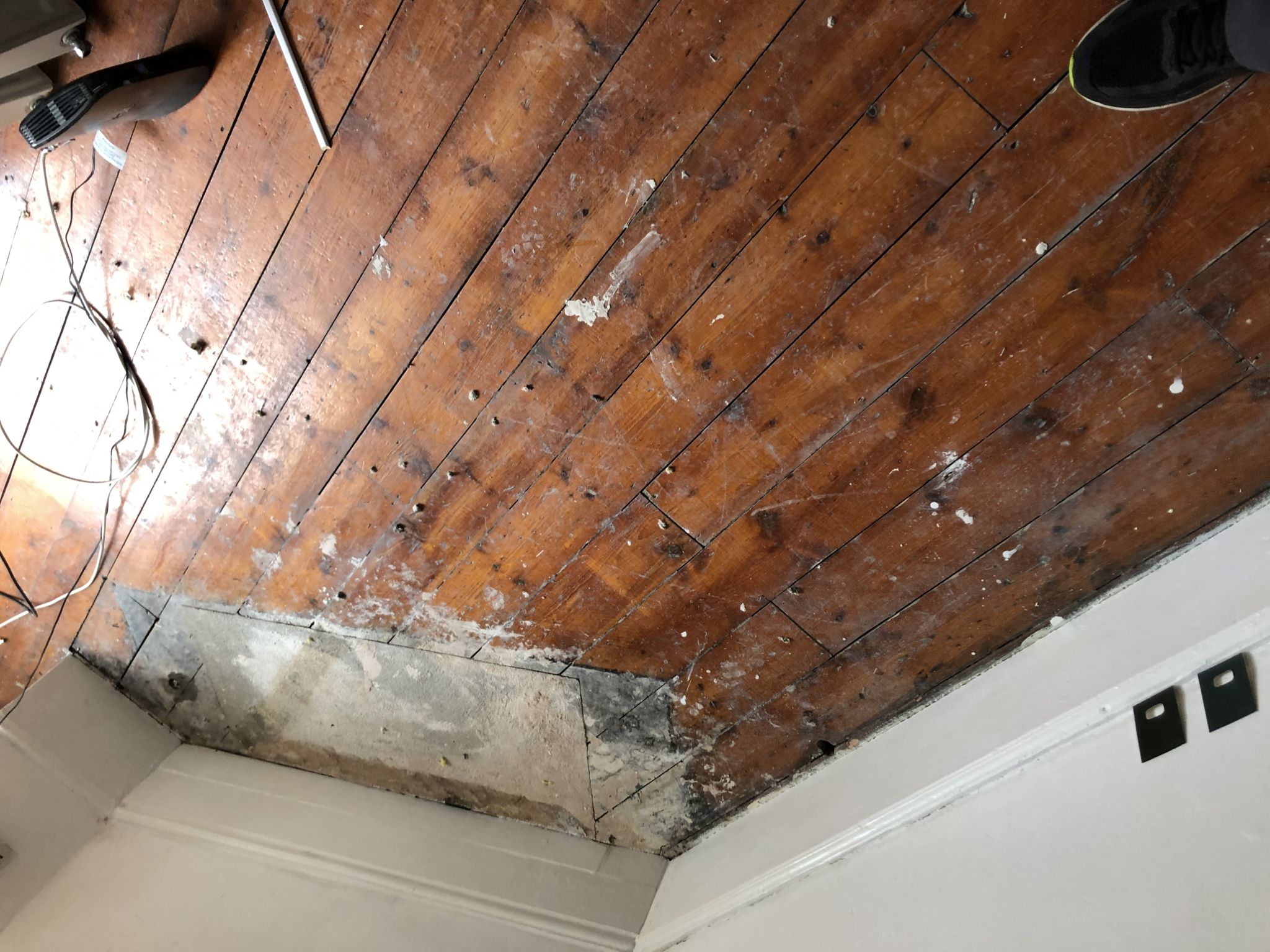 Floor condition before work at SW16