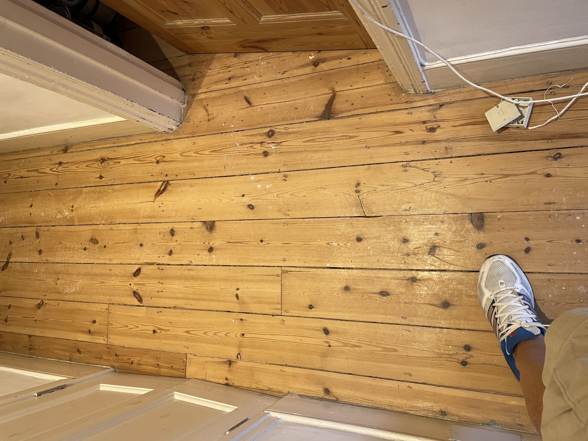 Floor condition before work at SW17