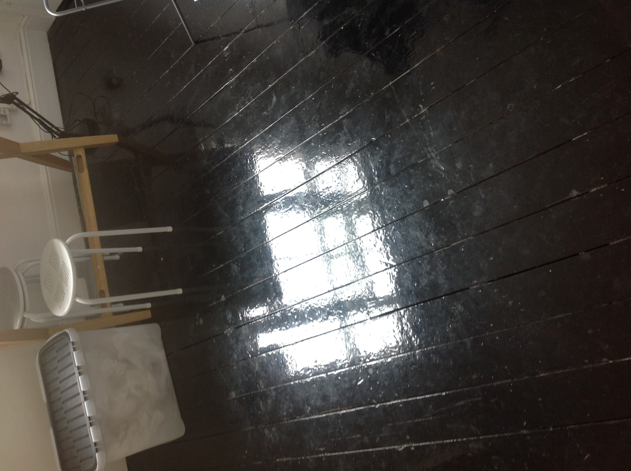 Floor condition before work at SW4