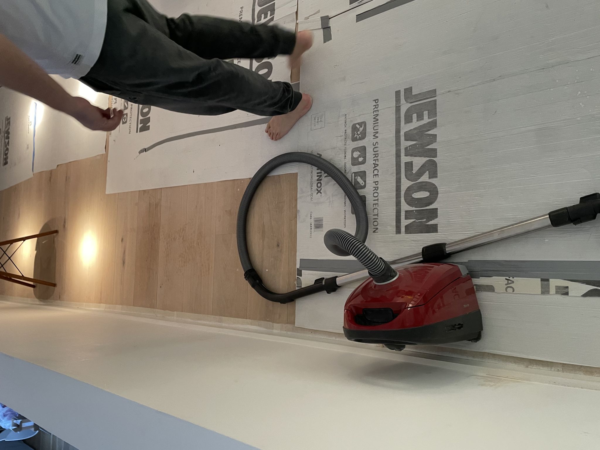 Floor condition before work at SW6