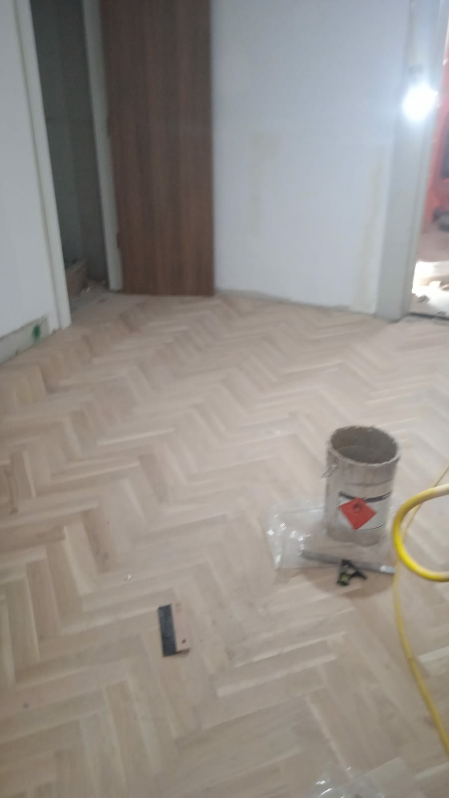 Completed floor, Kensington