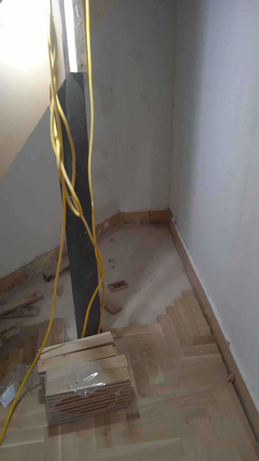 Completed floor, Kensington